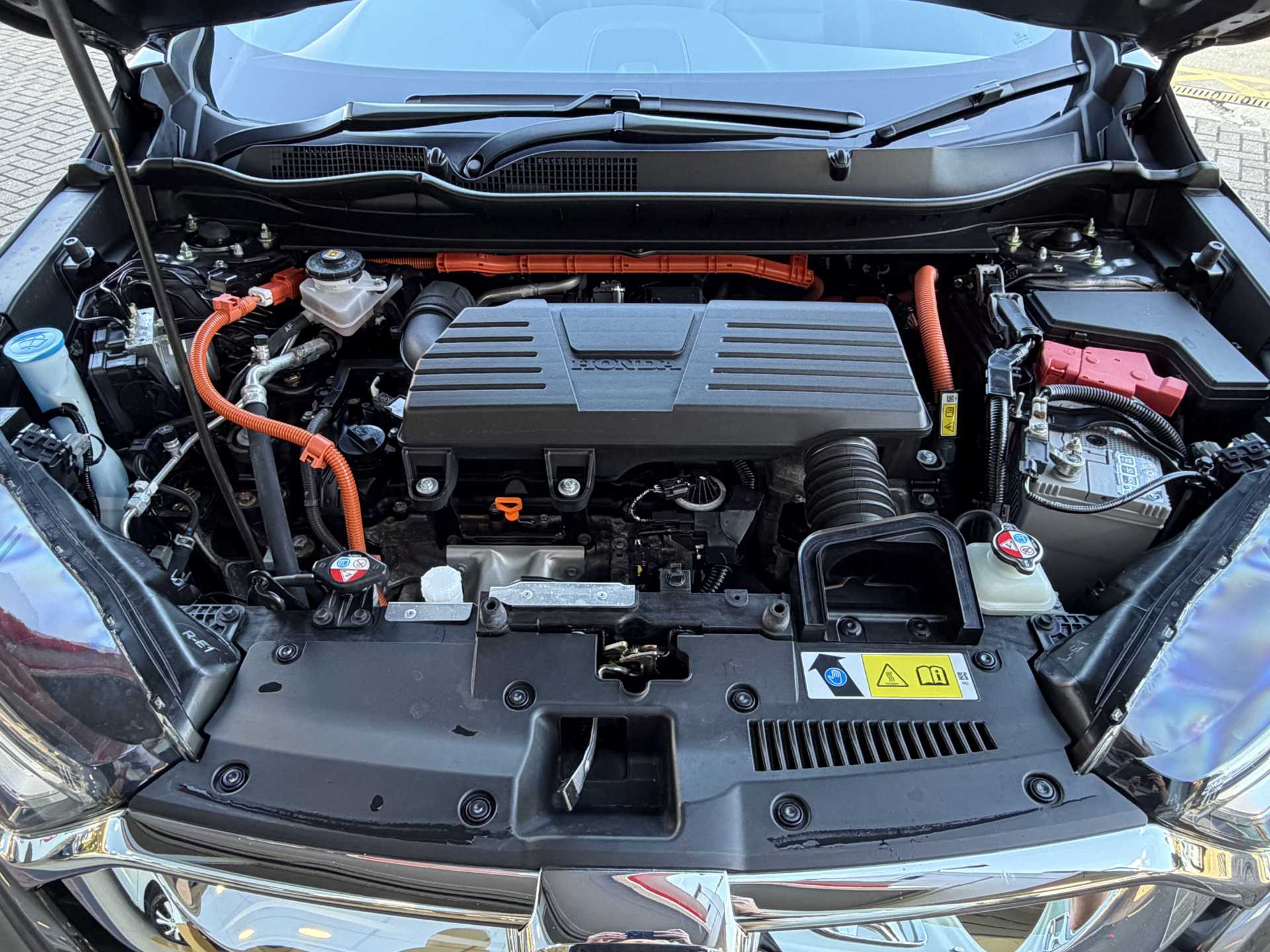 Honda CR-V 2.0 i-MMD Hybrid SR 5dr eCVT - Image 20