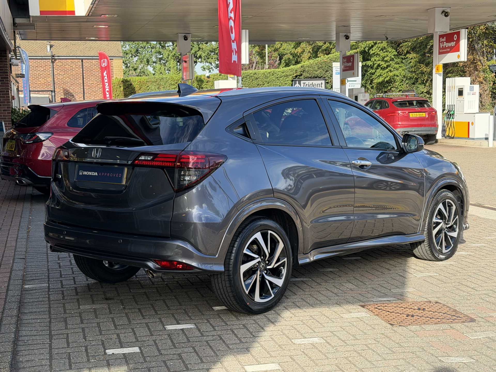 Honda HR-V 1.5 i-VTEC EX 5dr — image 12