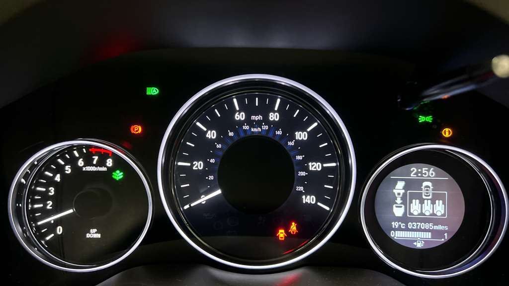 Honda HR-V 1.5 i-VTEC EX 5dr — image 8
