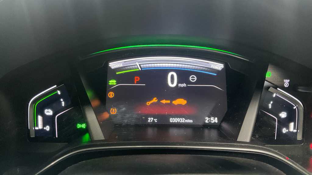 Honda CR-V 2.0 i-MMD Hybrid SR 5dr eCVT - Image 9