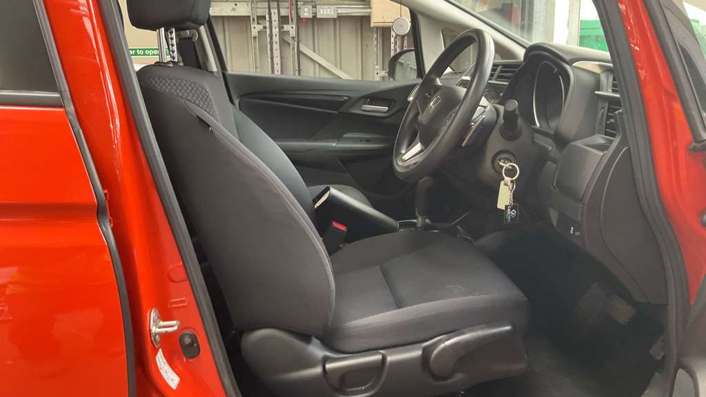 Honda Jazz 1.3 i-VTEC S 5dr CVT - Image 2