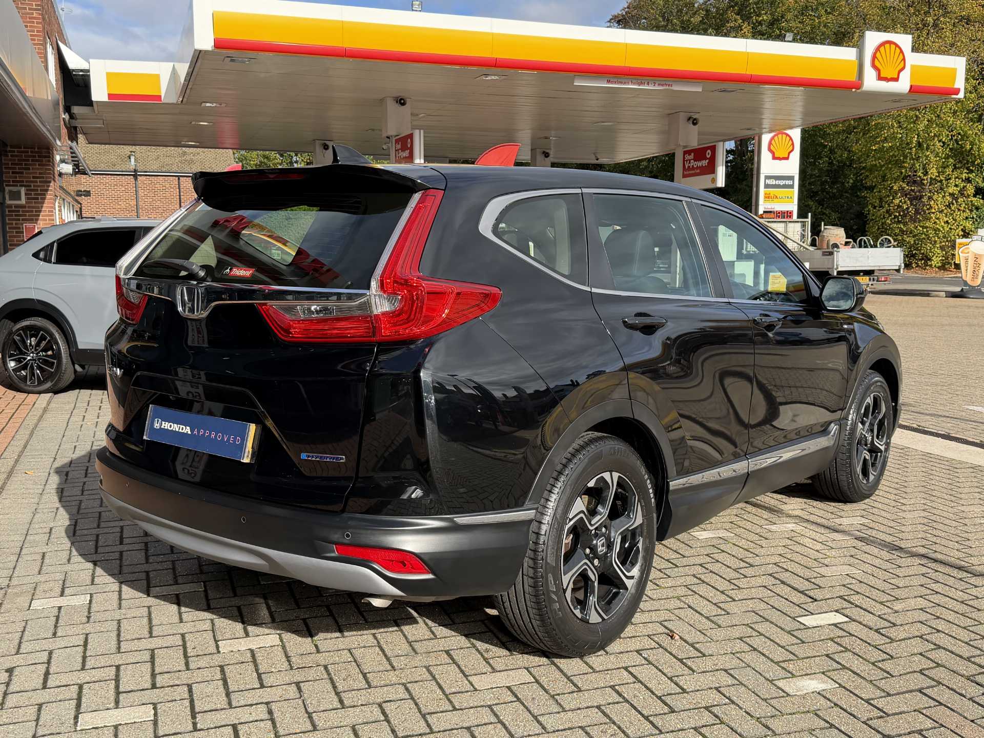 Honda CR-V 2.0 i-MMD Hybrid SE 2WD 5dr eCVT - Image 12