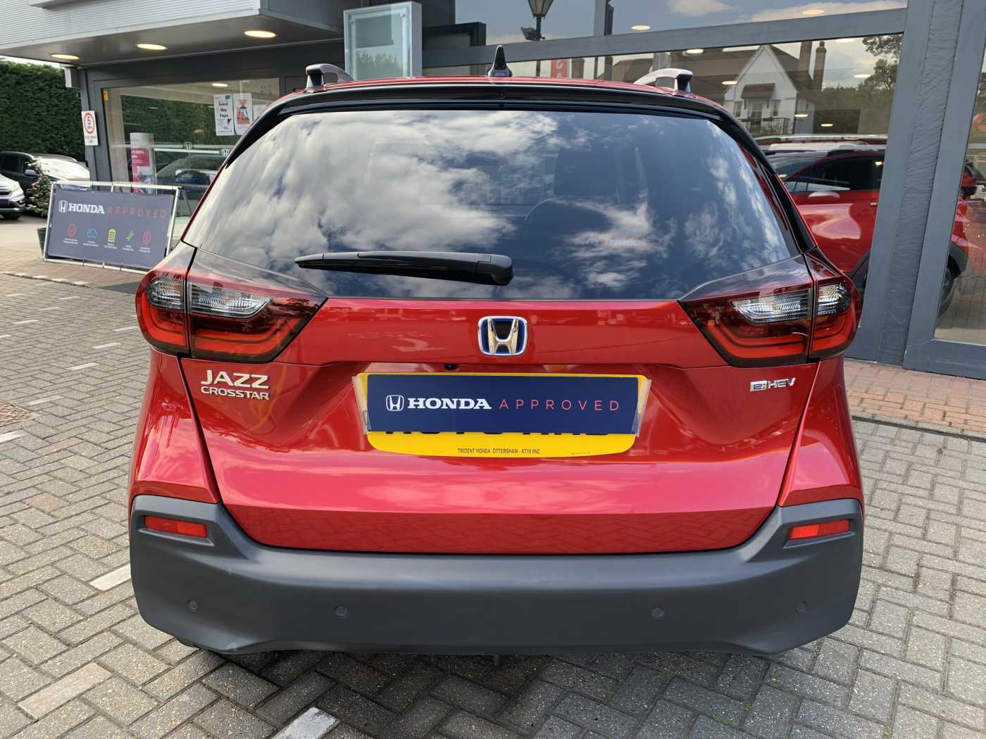 Honda Jazz 1.5 i-MMD Hybrid Crosstar EX 5dr eCVT - Image 7