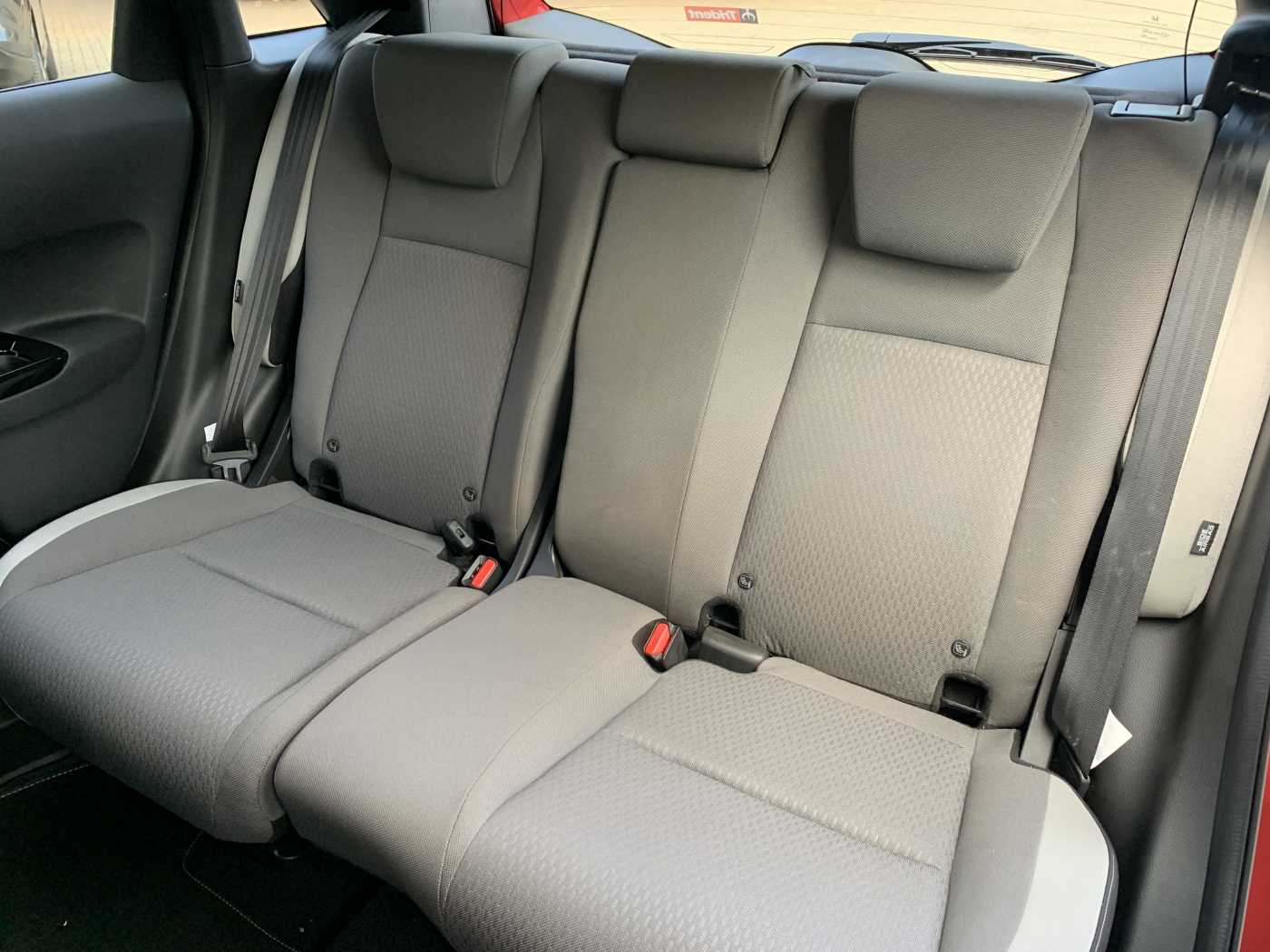 Honda Jazz 1.5 i-MMD Hybrid Crosstar EX 5dr eCVT - Image 8