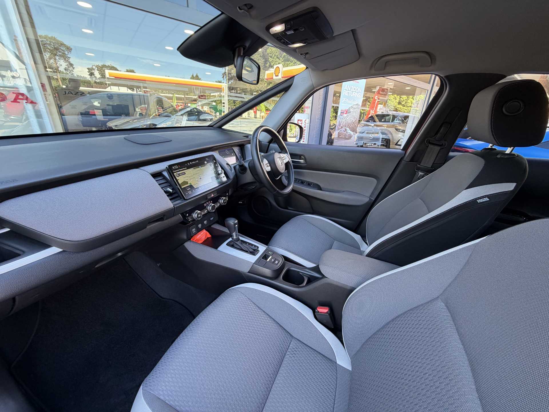 Honda Jazz 1.5 i-MMD Hybrid Crosstar EX 5dr eCVT - Image 2