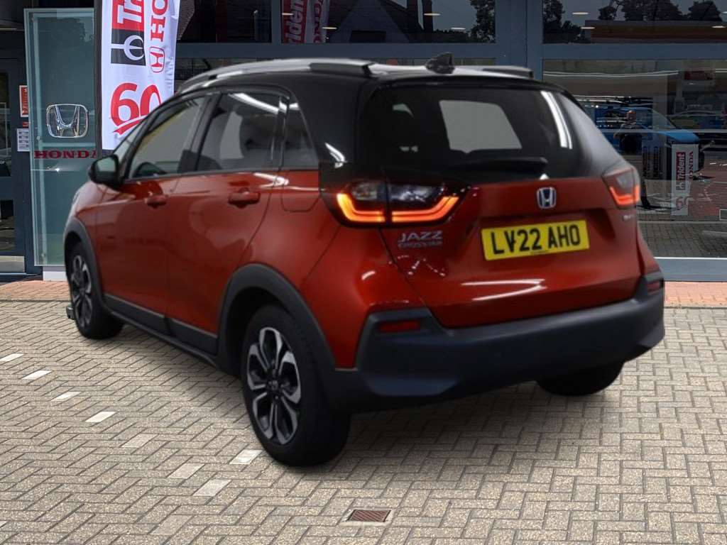 Honda Jazz 1.5 i-MMD Hybrid Crosstar EX 5dr eCVT - Image 3