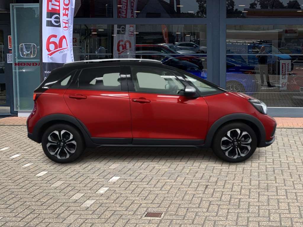Honda Jazz 1.5 i-MMD Hybrid Crosstar EX 5dr eCVT - Image 5