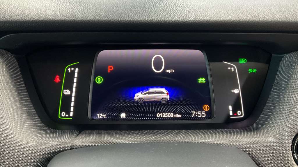 Honda Jazz 1.5 i-MMD Hybrid Crosstar EX 5dr eCVT - Image 9