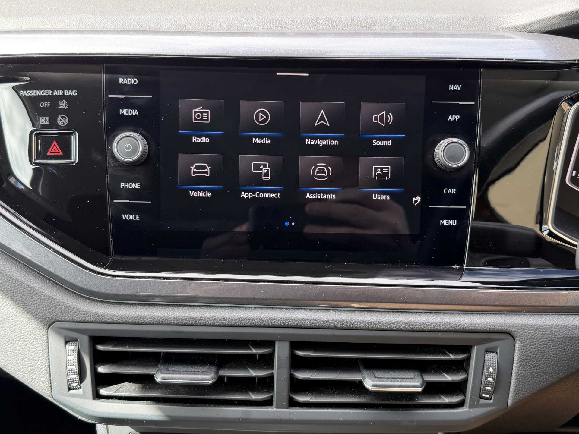 Volkswagen TAIGO 1.5 TSI 150 Style 5dr DSG - Image 16