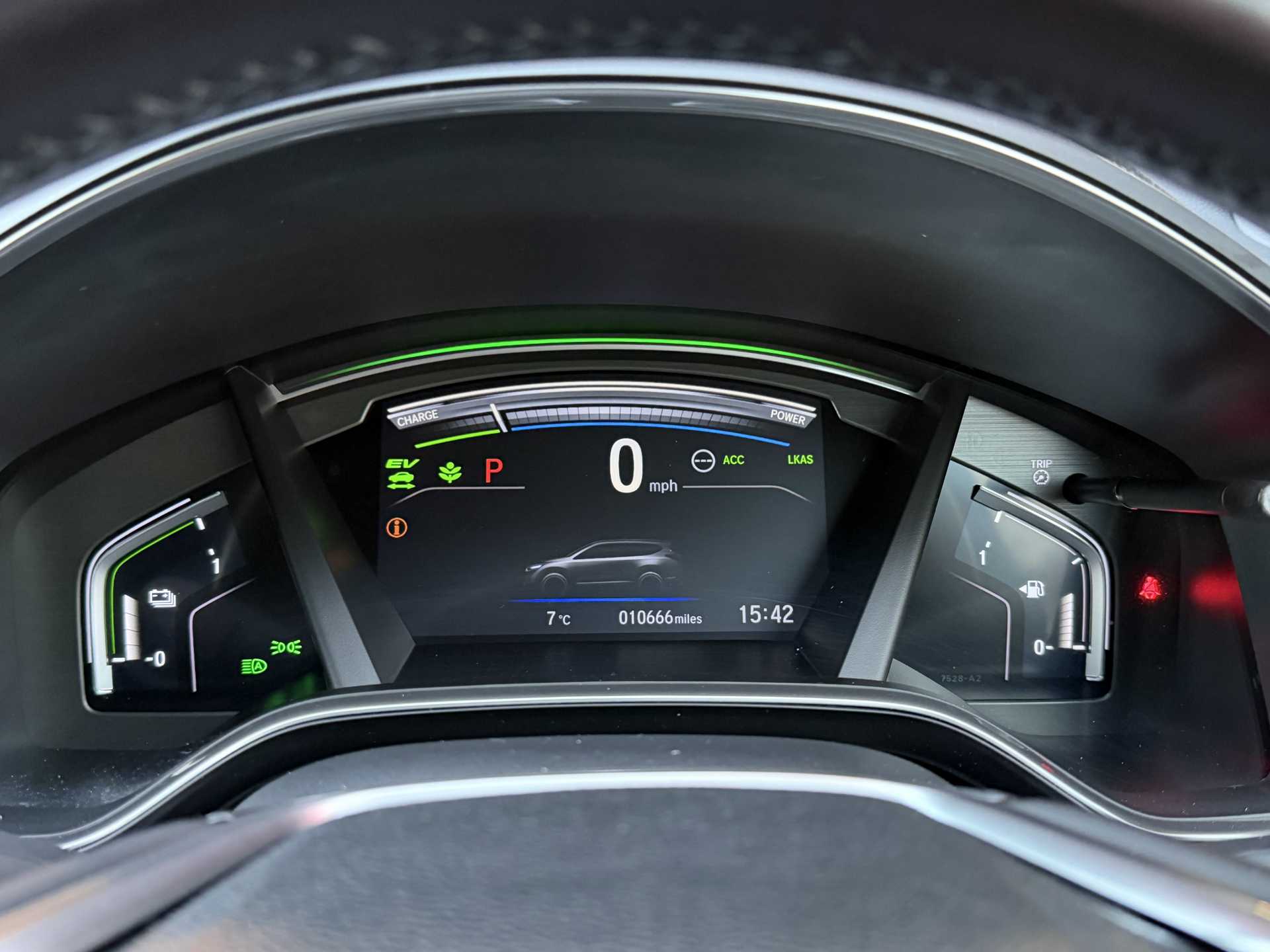 Honda CR-V 2.0 i-MMD Hybrid SR 5dr eCVT - Image 11