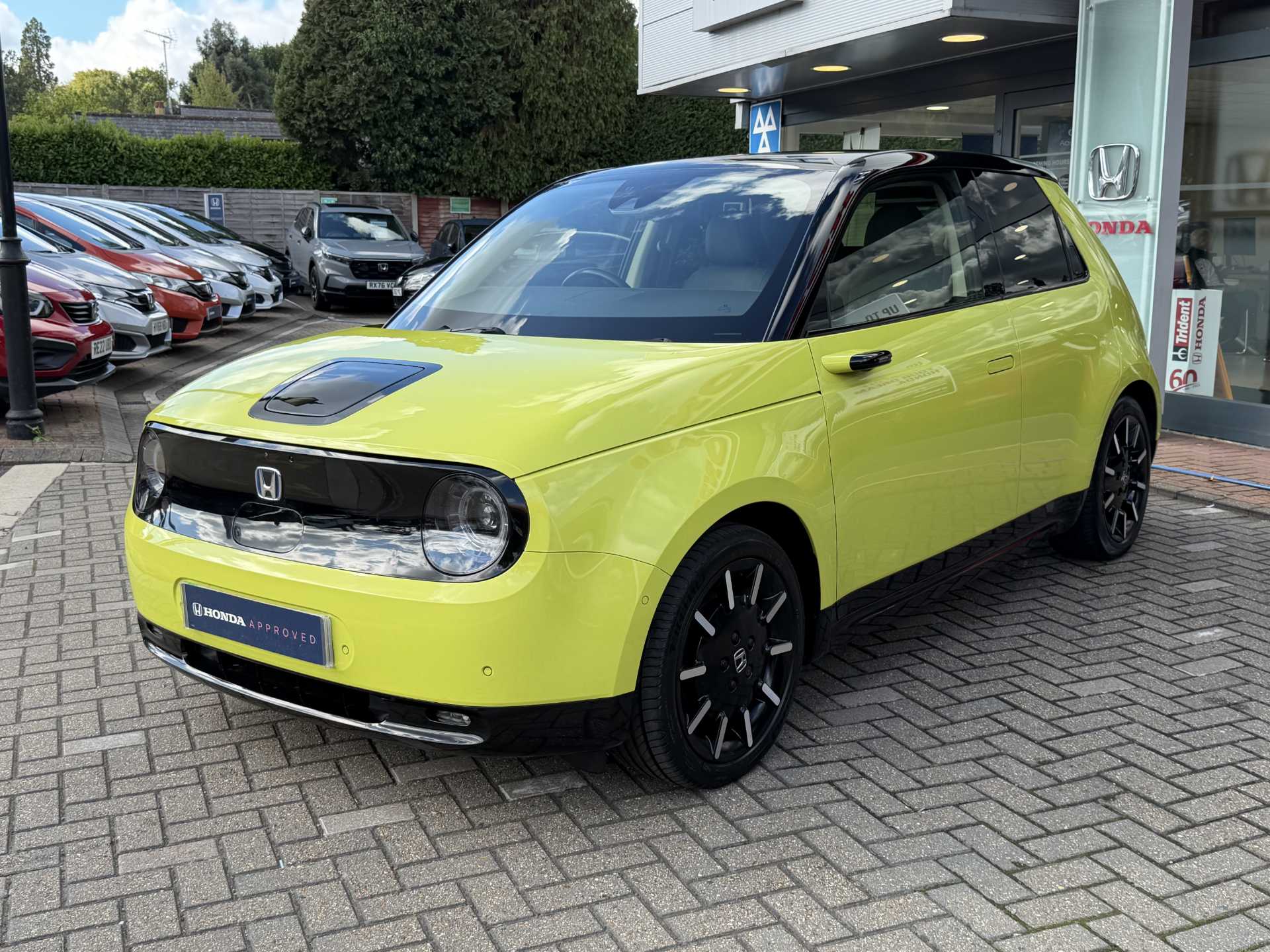 Honda e 113kW Advance 36kWh 5dr Auto — image 10