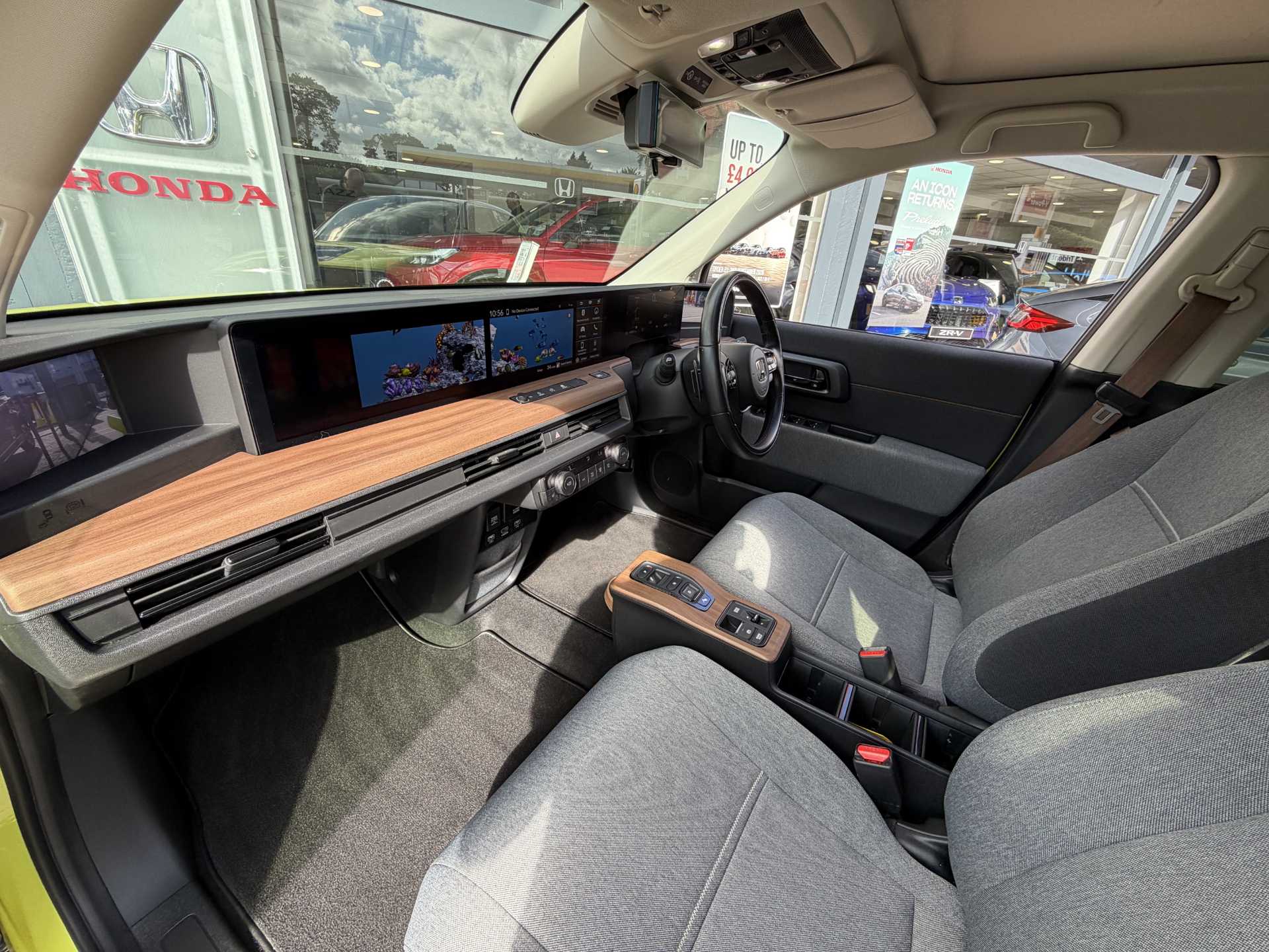 Honda e 113kW Advance 36kWh 5dr Auto — image 2