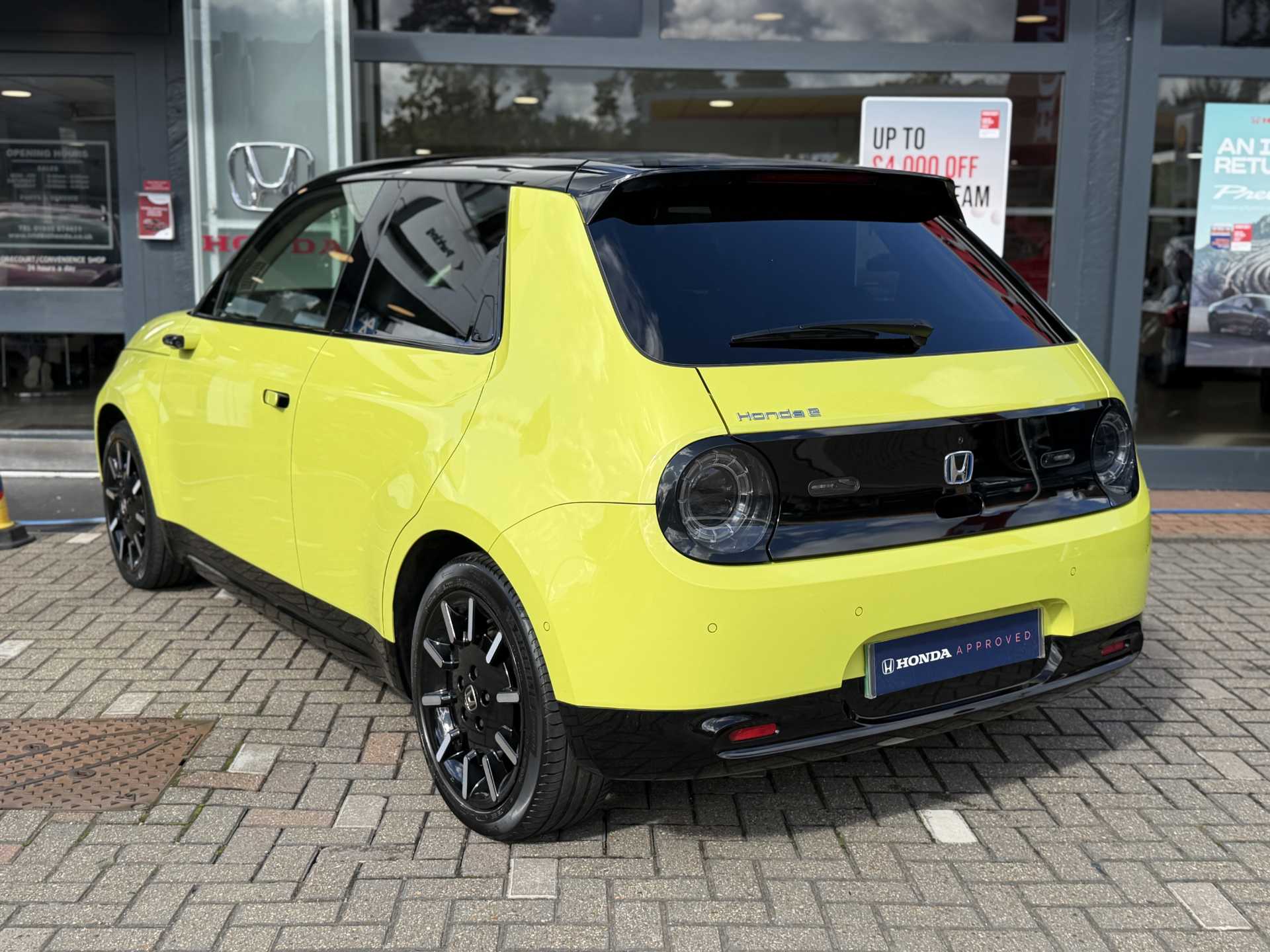 Honda e 113kW Advance 36kWh 5dr Auto — image 3