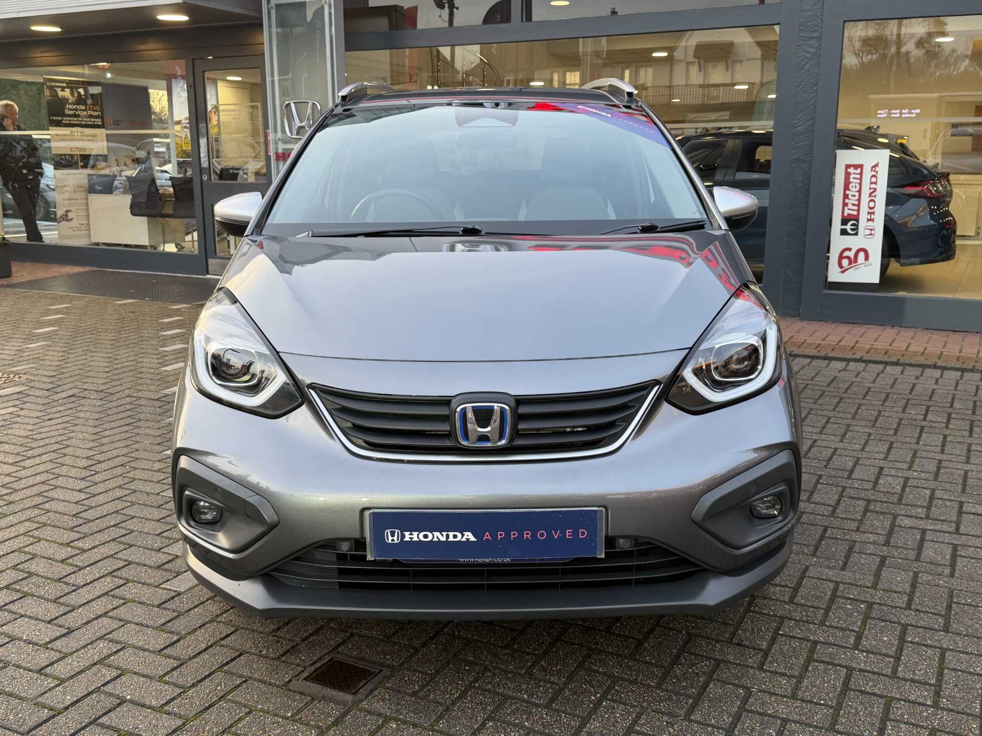 Honda Jazz 1.5 i-MMD Hybrid Crosstar EX 5dr eCVT - Image 6