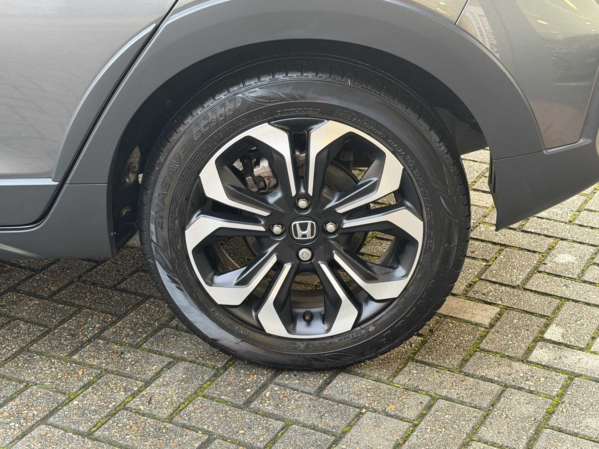 Honda Jazz 1.5 i-MMD Hybrid Crosstar EX 5dr eCVT - Image 9