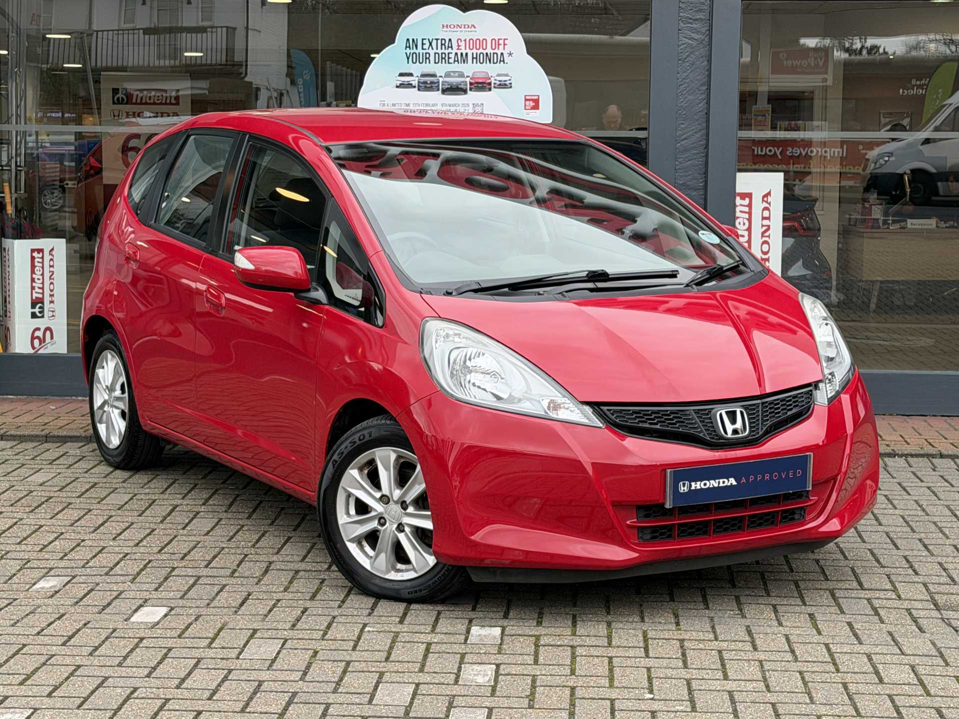 Honda Jazz 1.4 i-VTEC ES 5dr - Image 1