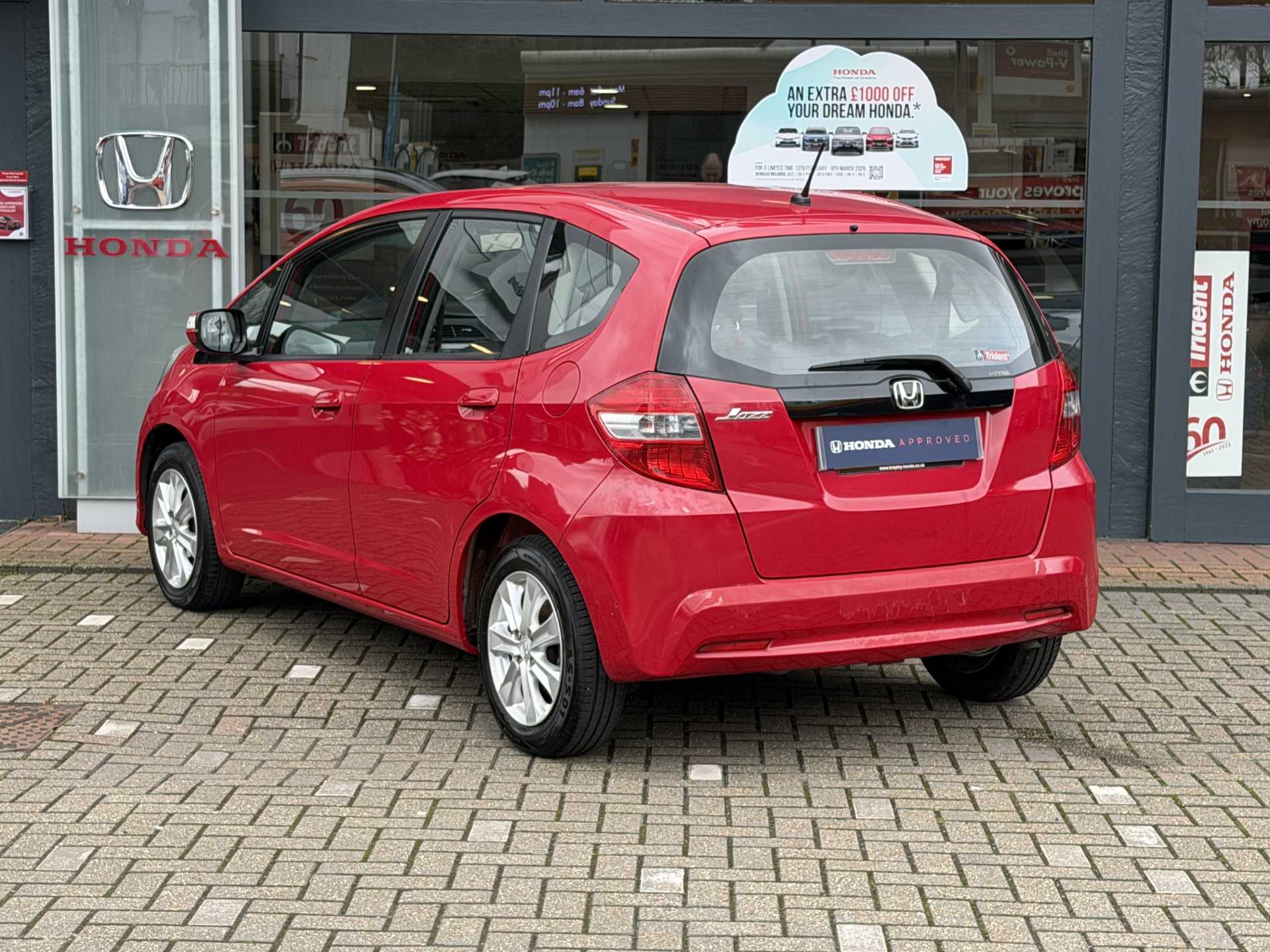 Honda Jazz 1.4 i-VTEC ES 5dr - Image 3