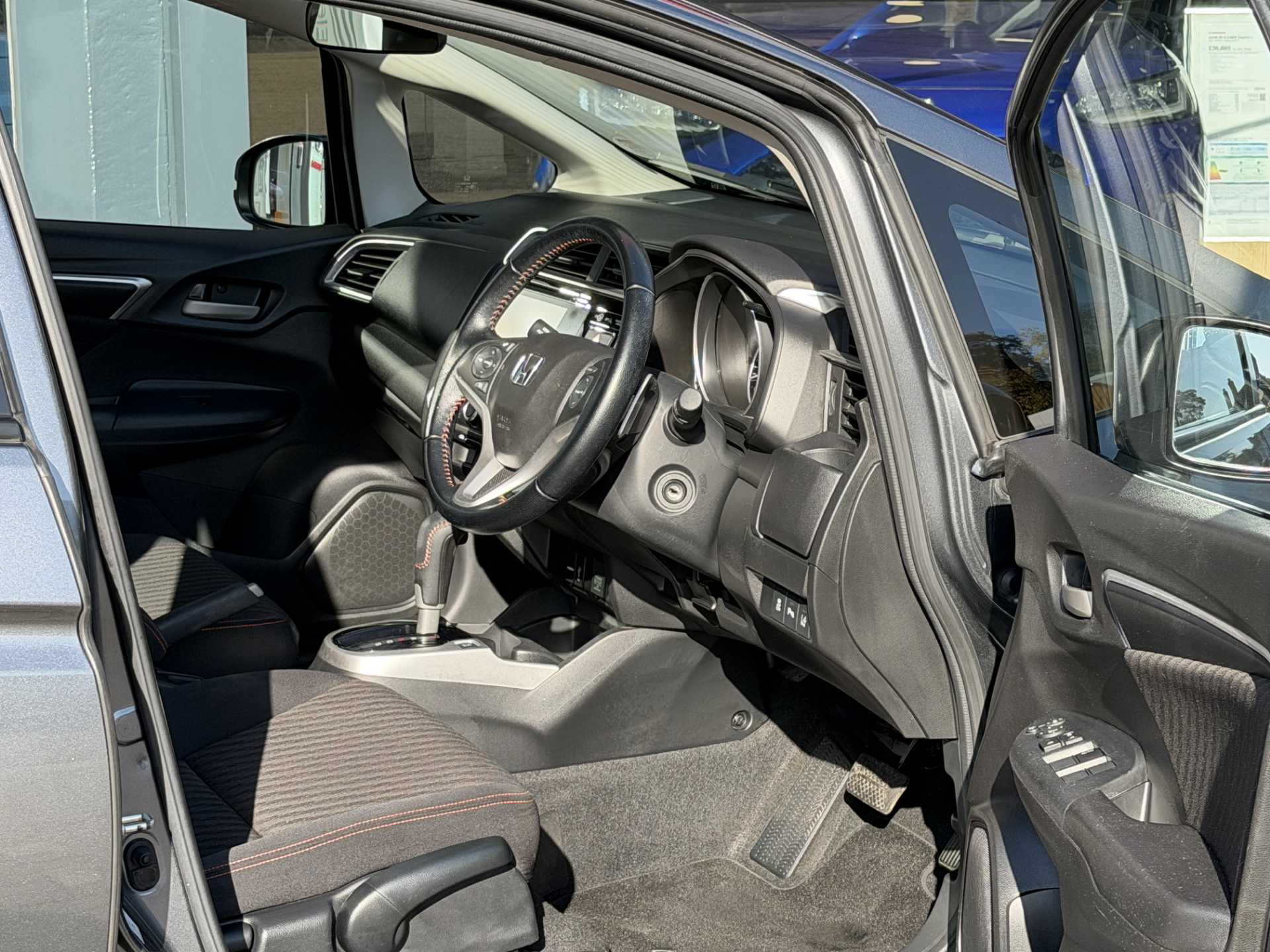 Honda Jazz 1.5 i-VTEC Sport 5dr Navi CVT - Image 15