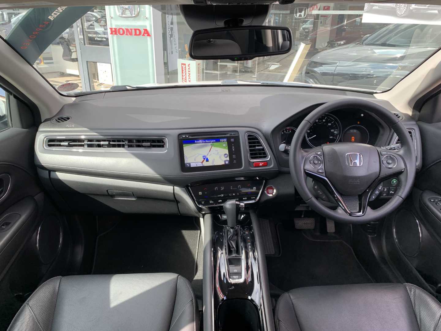 Honda HR-V 1.5 i-VTEC EX CVT 5dr - Image 4