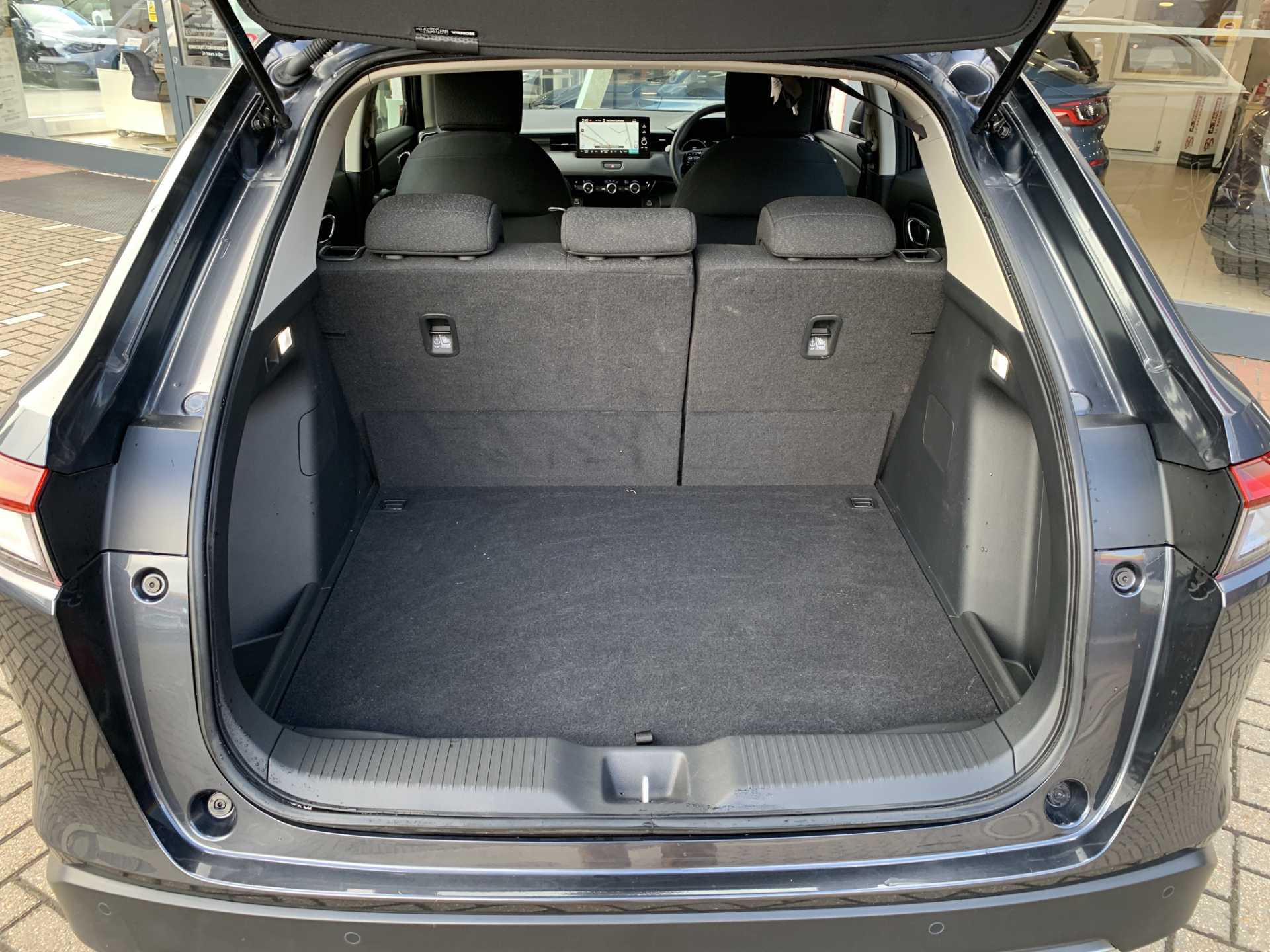 Honda HR-V 1.5 eHEV Elegance 5dr CVT - Image 13