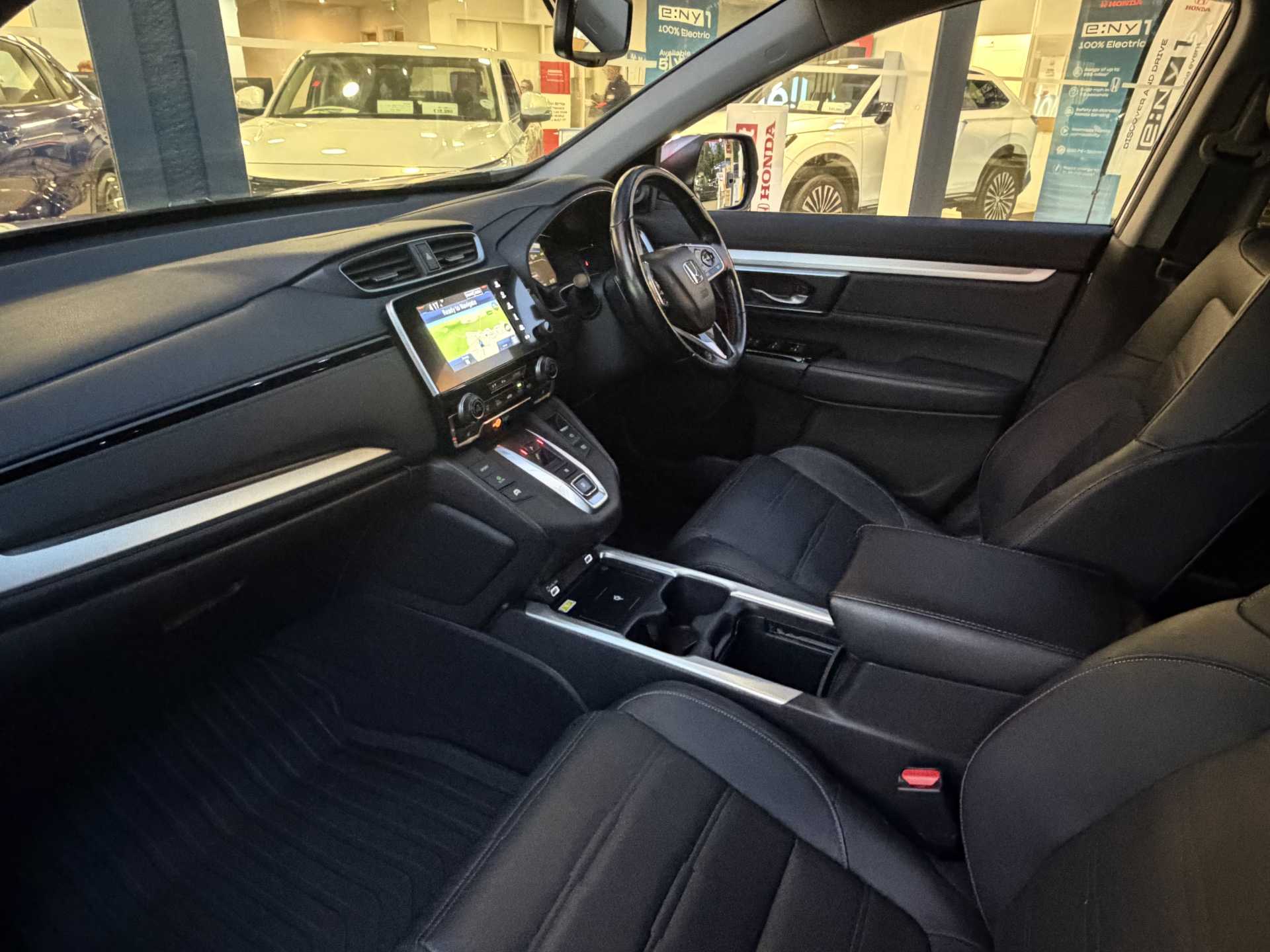 Honda CR-V 2.0 i-MMD Hybrid EX 5dr eCVT - Image 2