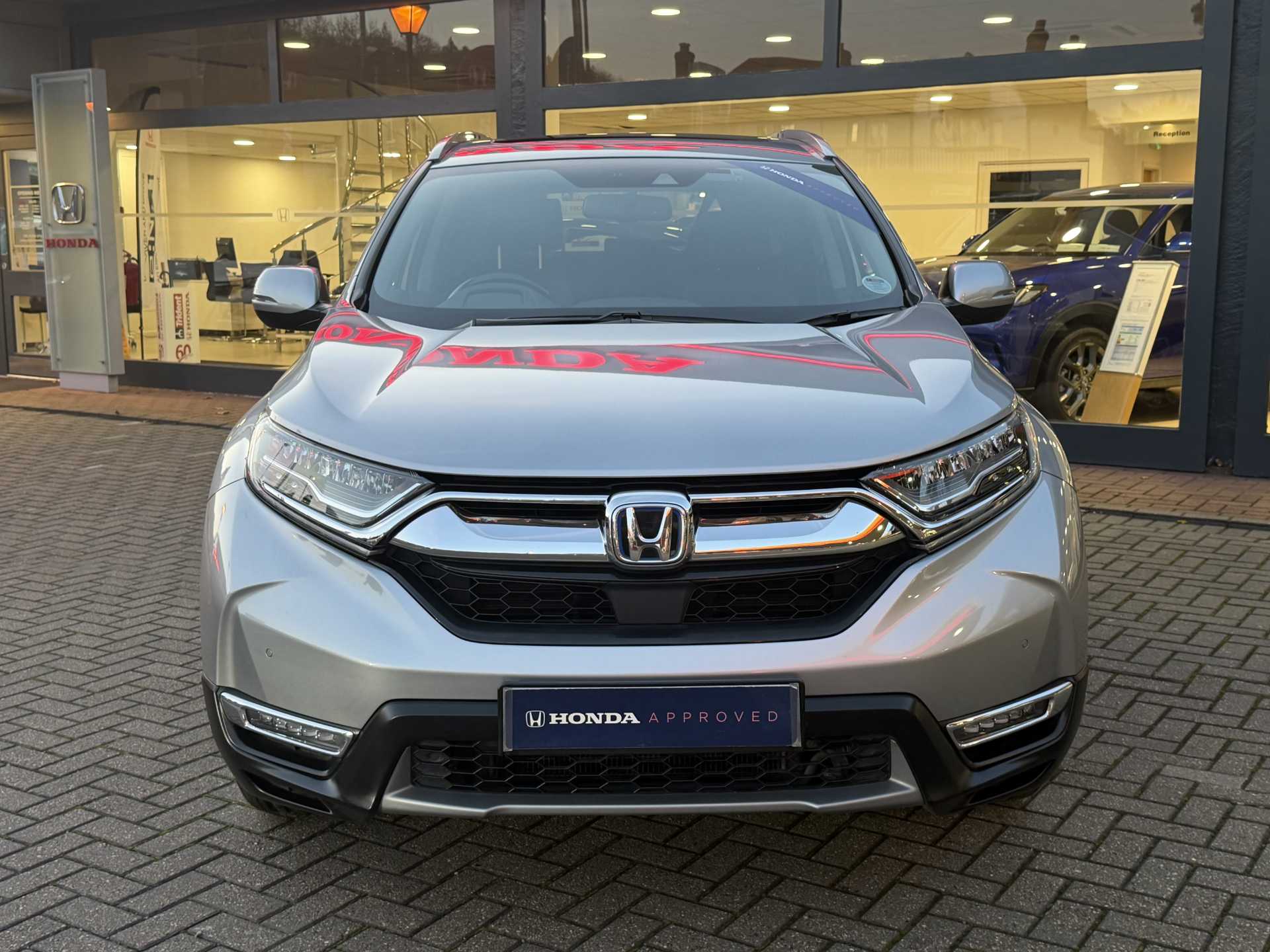 Honda CR-V 2.0 i-MMD Hybrid EX 5dr eCVT - Image 6