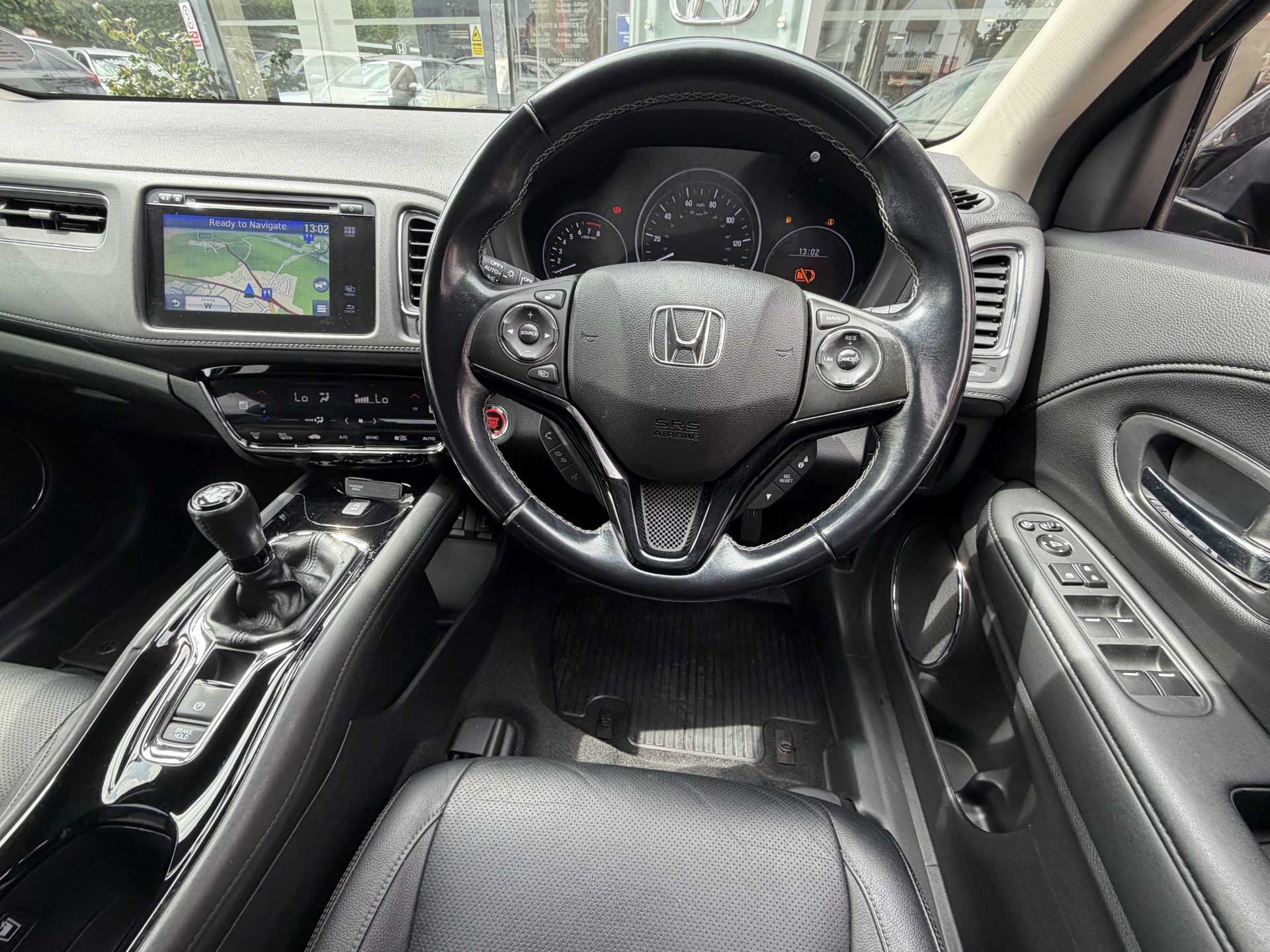Honda HR-V 1.5 i-VTEC EX 5dr - Image 15