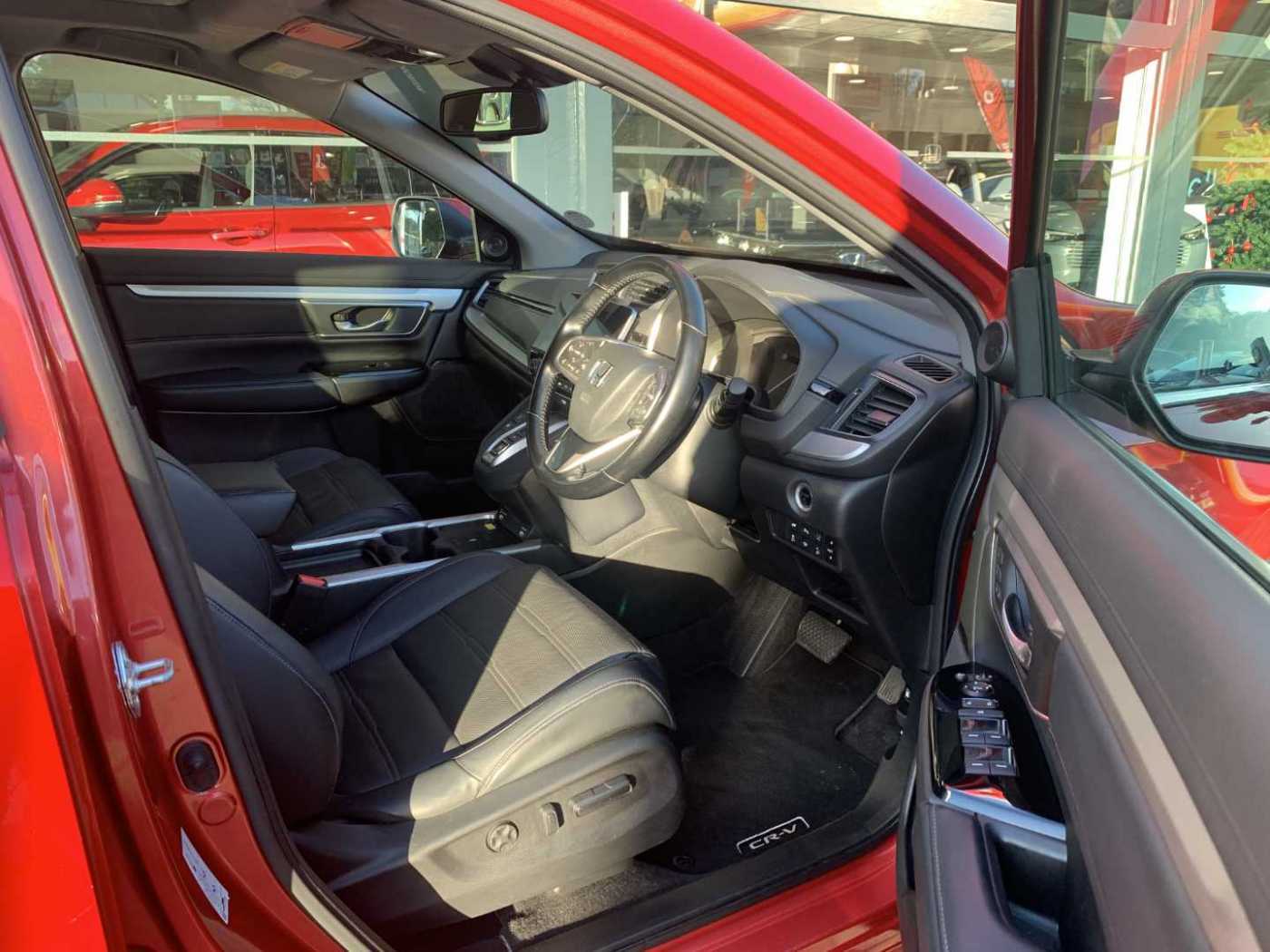 Honda CR-V 2.0 i-MMD Hybrid EX 5dr eCVT - Image 15