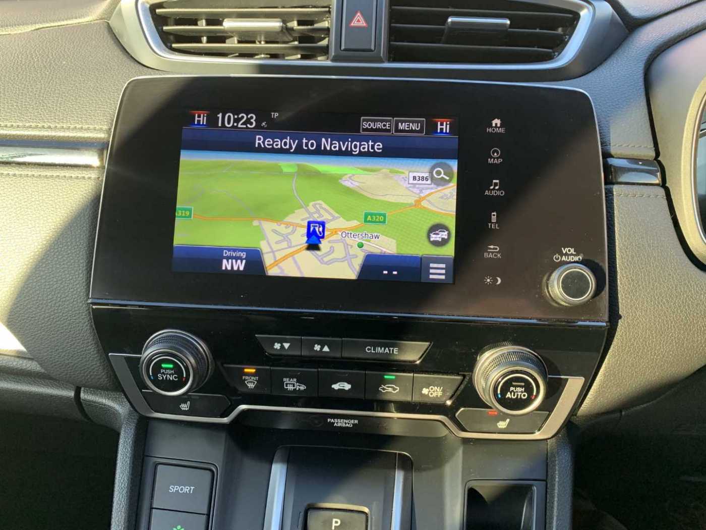 Honda CR-V 2.0 i-MMD Hybrid EX 5dr eCVT - Image 16