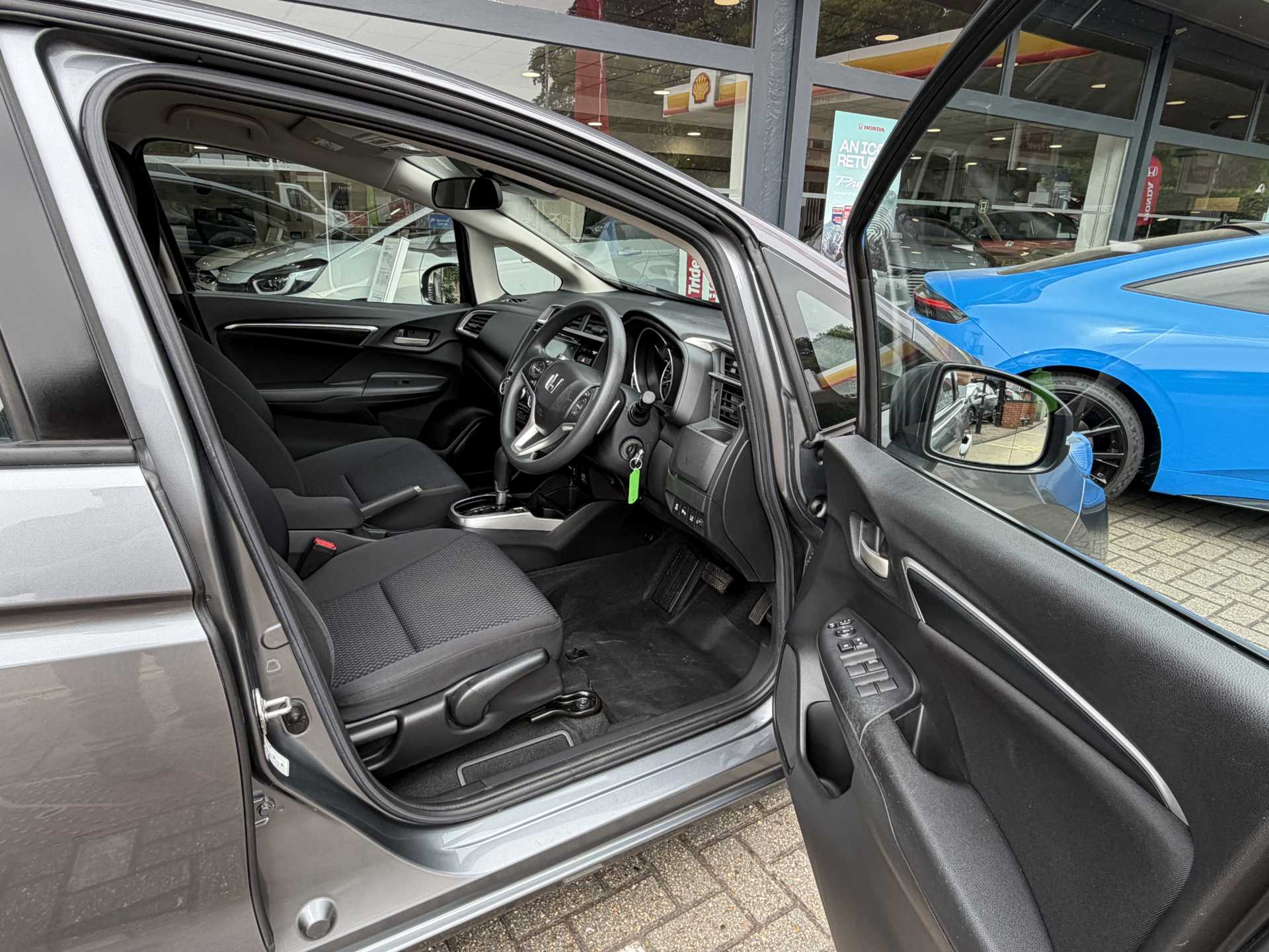 Honda Jazz 1.3 i-VTEC SE 5dr CVT - Image 15