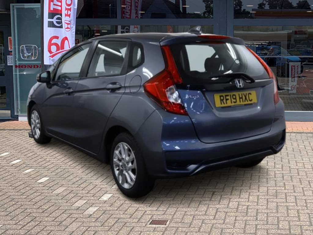 Honda Jazz 1.3 i-VTEC SE 5dr CVT - Image 3
