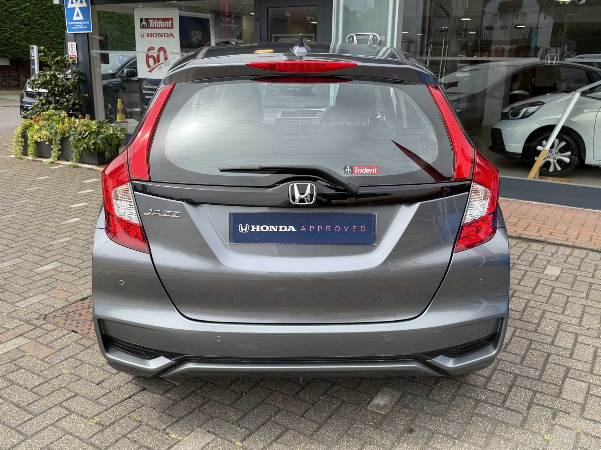 Honda Jazz 1.3 i-VTEC SE 5dr CVT - Image 7