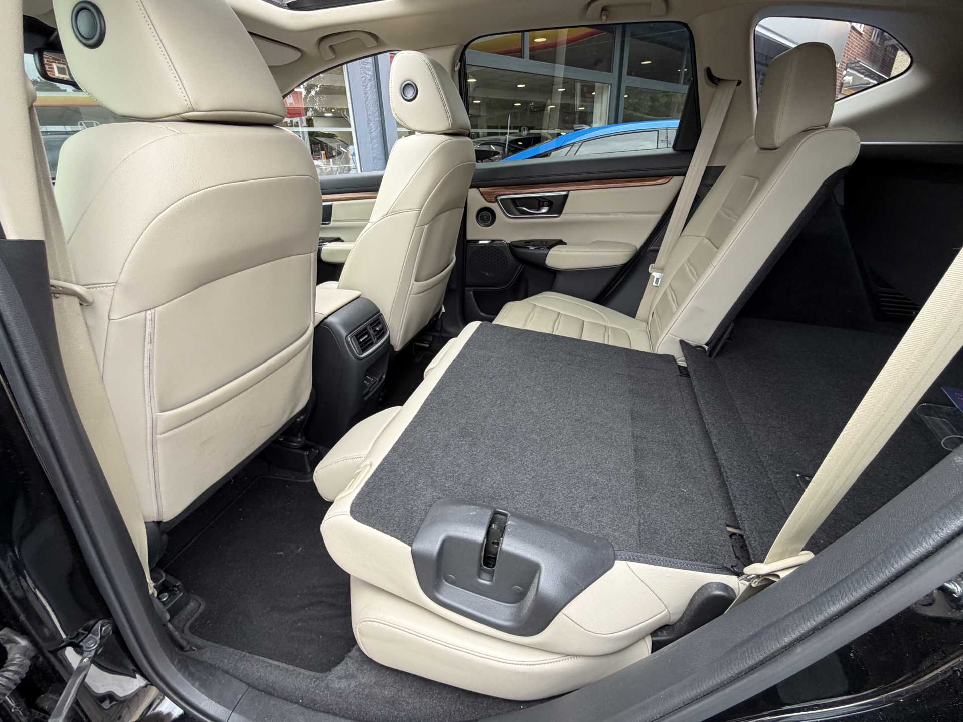 Honda CR-V 2.0 i-MMD Hybrid EX 5dr eCVT — image 19