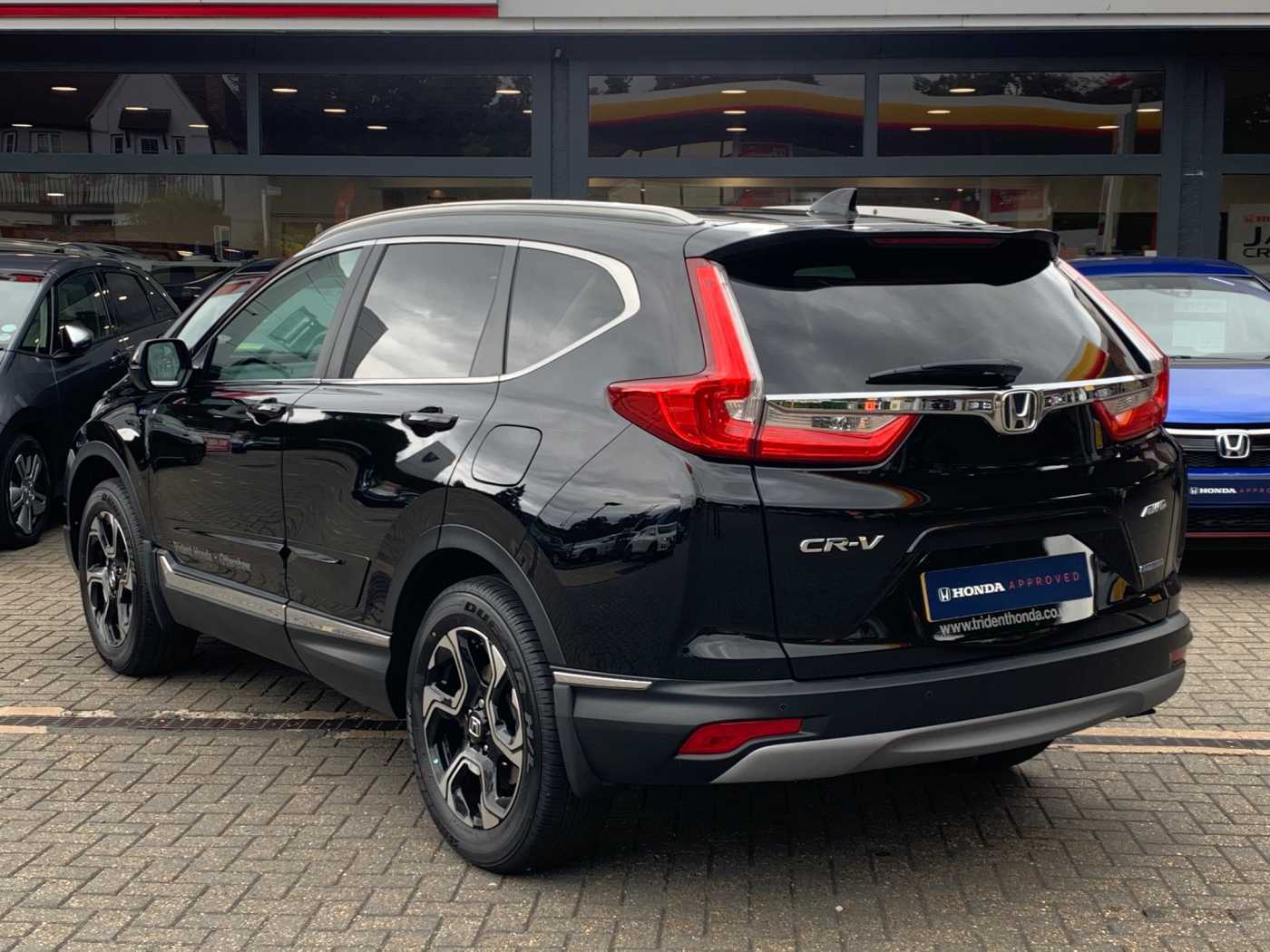 Honda CR-V 2.0 i-MMD Hybrid EX 5dr eCVT — image 3