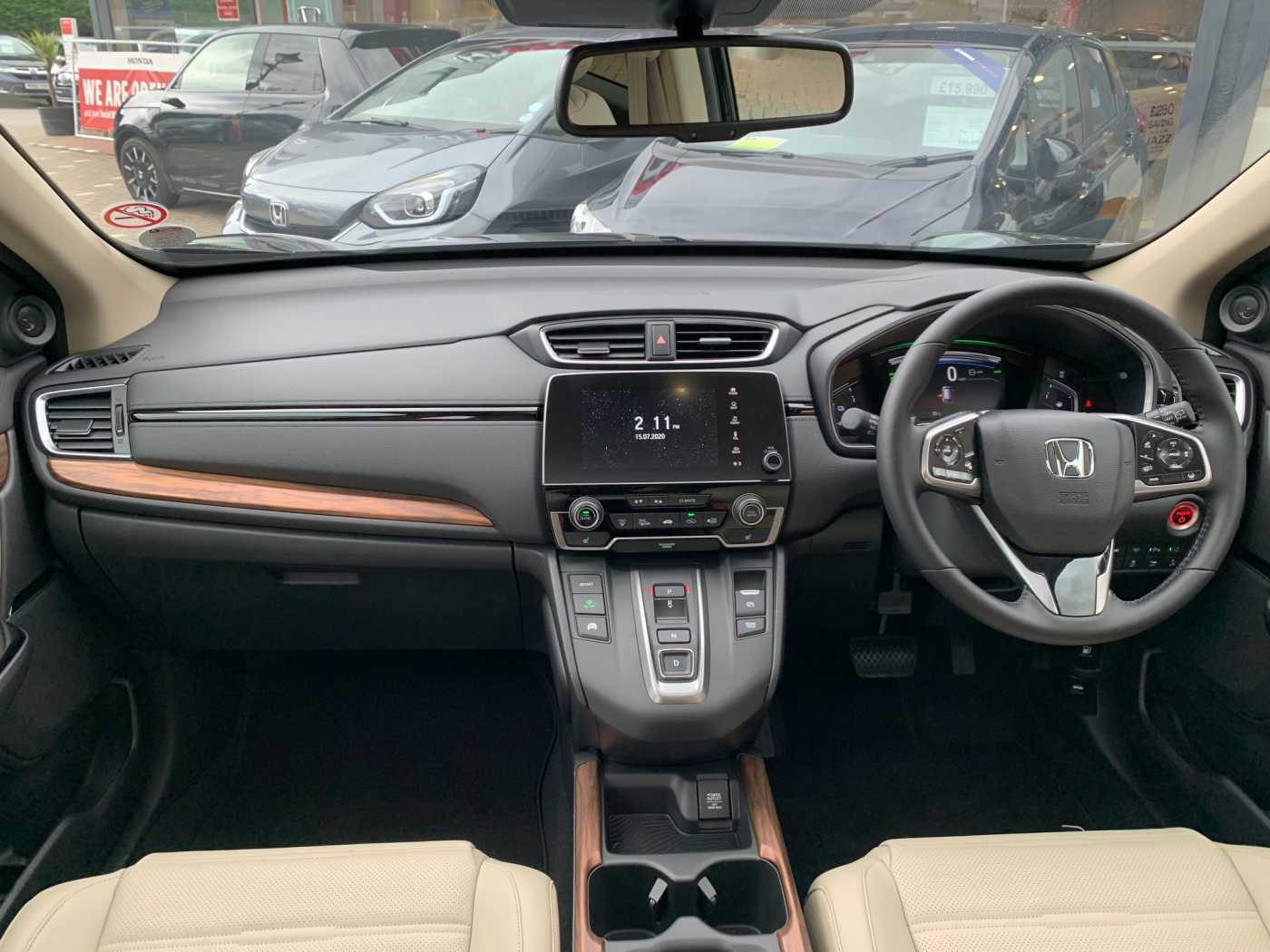 Honda CR-V 2.0 i-MMD Hybrid EX 5dr eCVT - Image 4