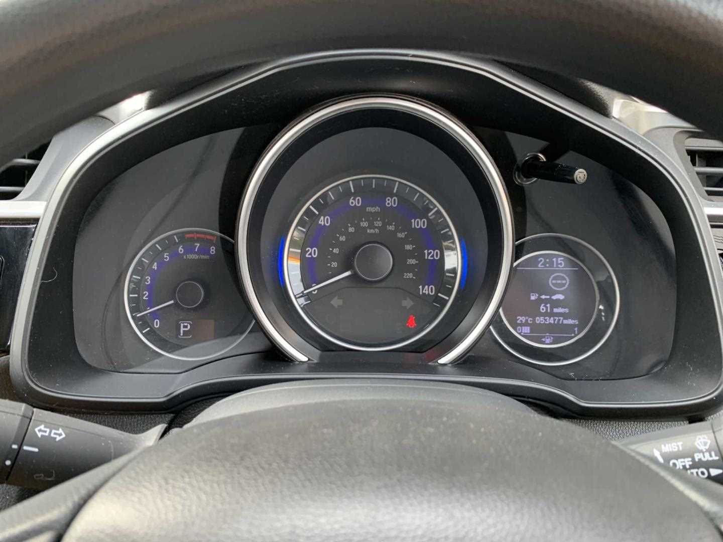 Honda JAZZ 1.3 i-VTEC SE 5dr CVT - Image 11