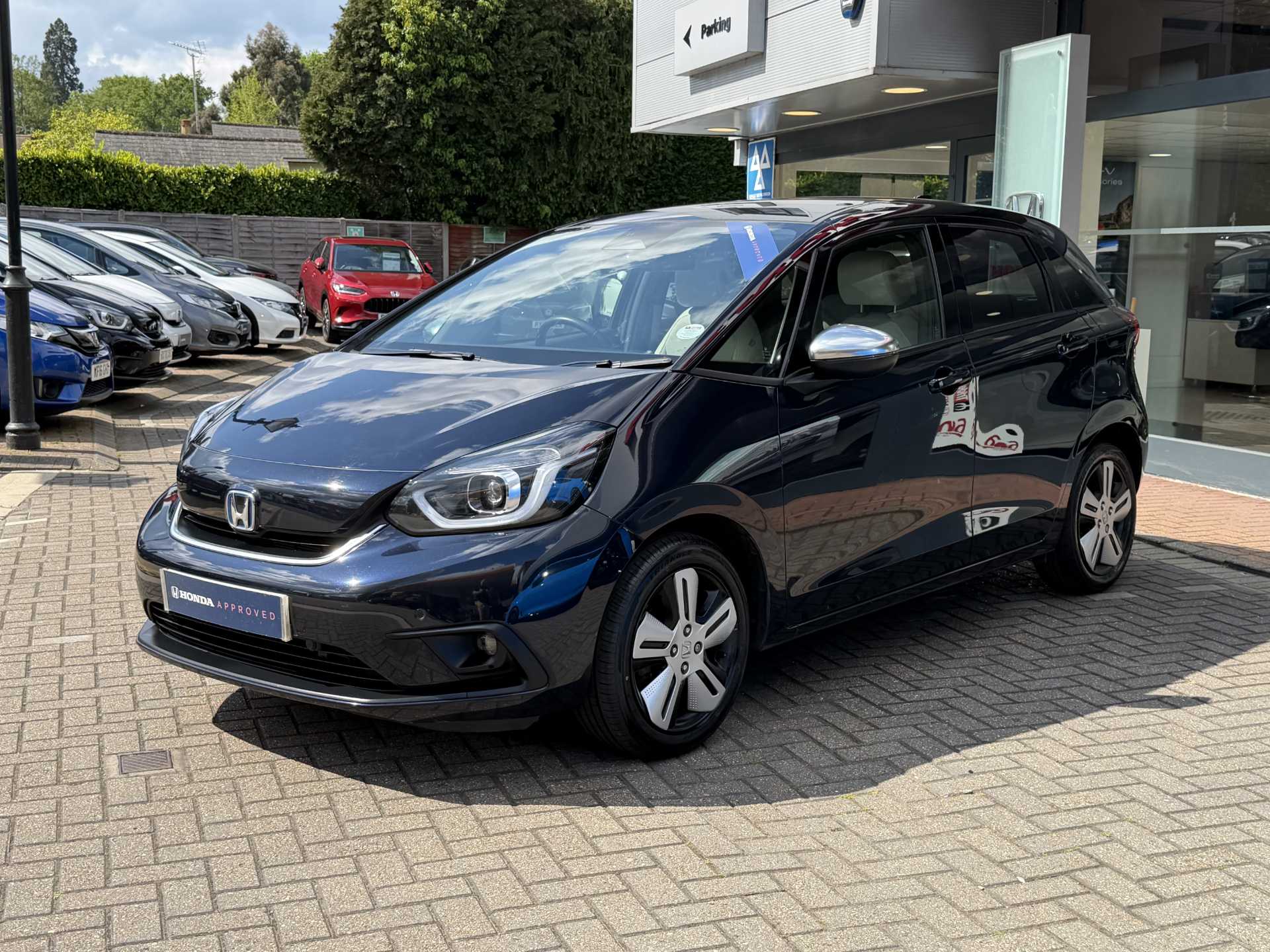 Honda Jazz 1.5 i-MMD Hybrid EX 5dr eCVT - Image 10