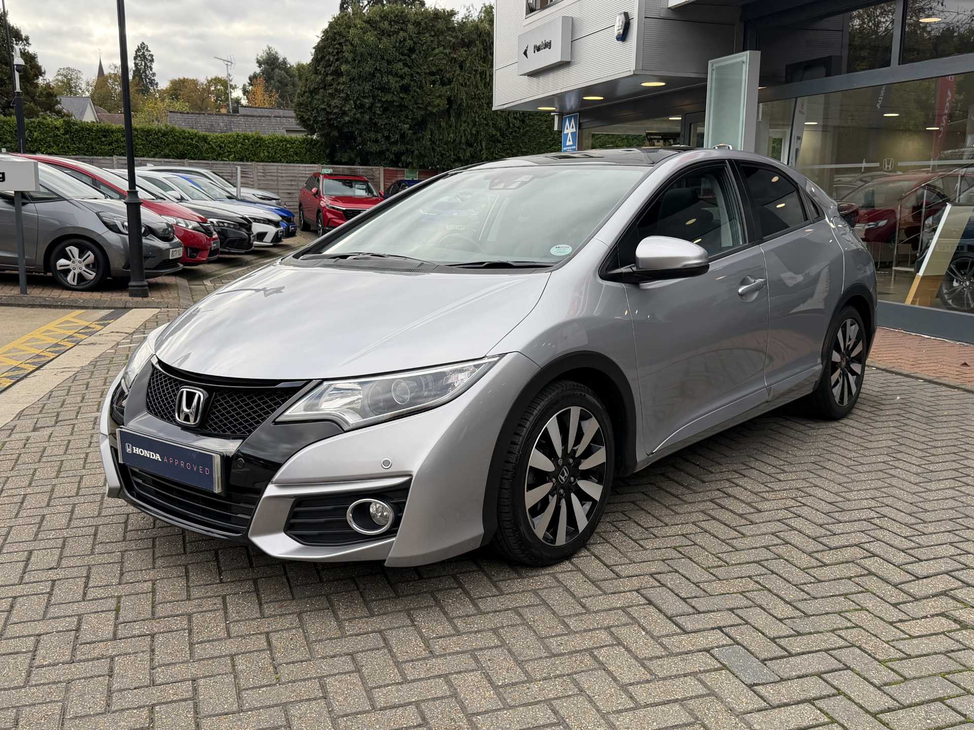 Honda Civic 1.8 i-VTEC SR 5dr Auto [DASP] - Image 10