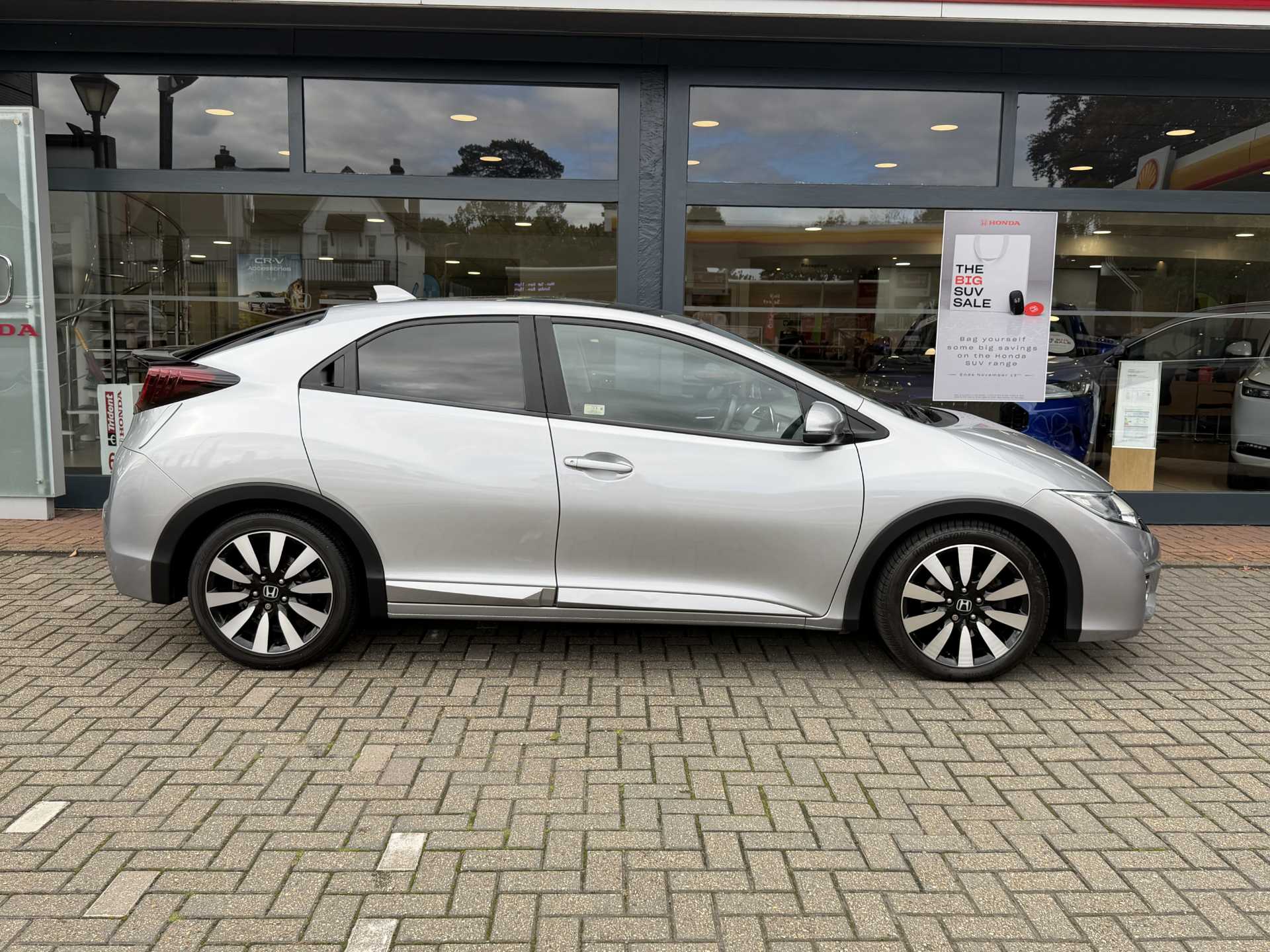 Honda Civic 1.8 i-VTEC SR 5dr Auto [DASP] - Image 5