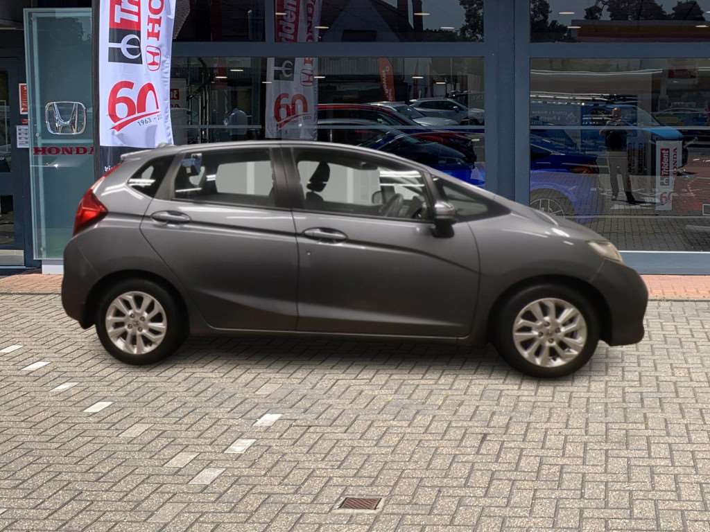 Honda Jazz 1.3 i-VTEC SE 5dr - Image 5