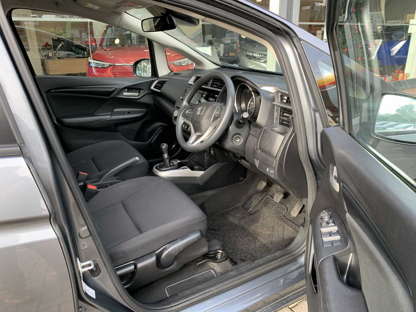 Honda JAZZ 1.3 i-VTEC S 5dr - Image 15