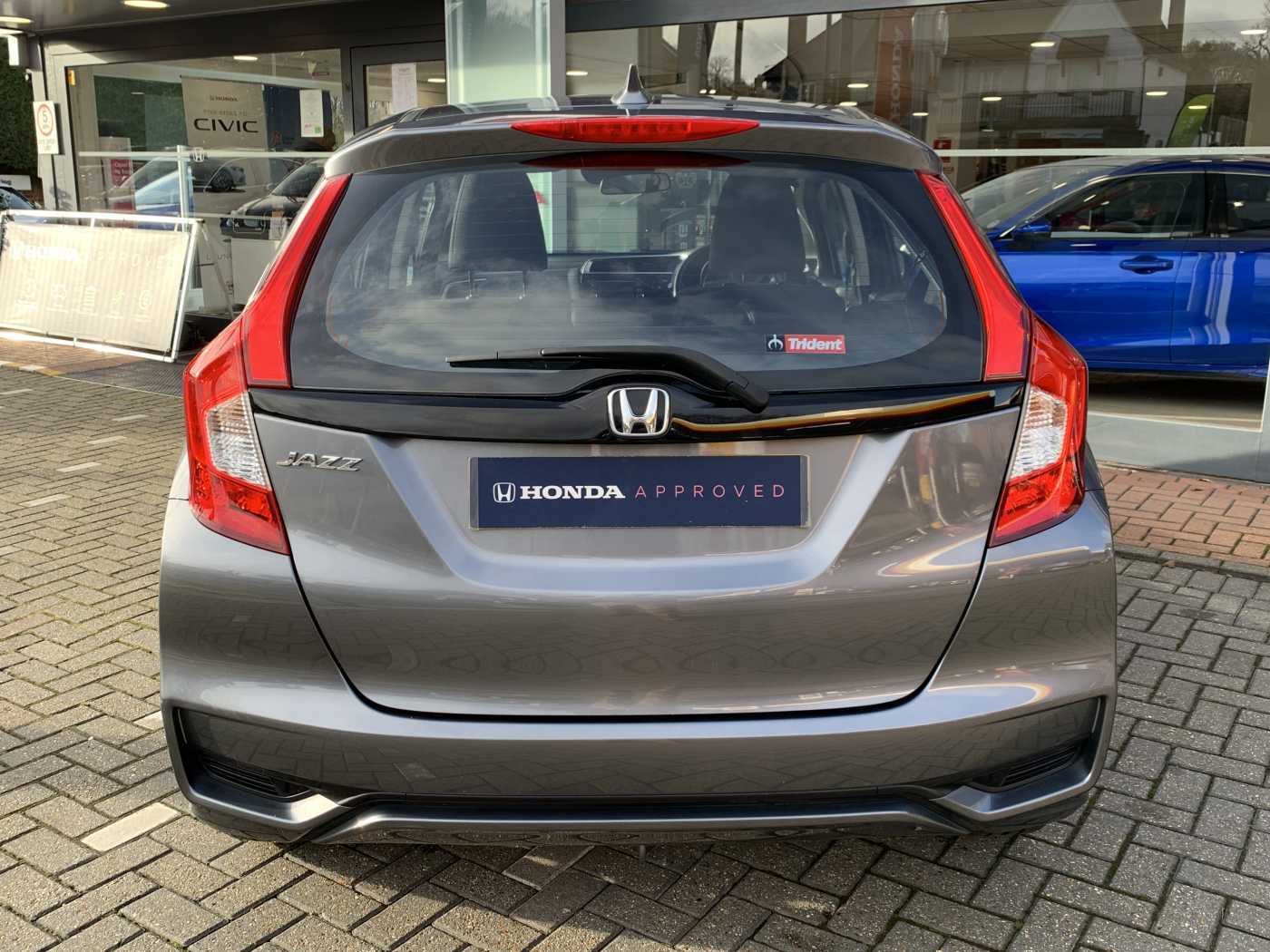 Honda JAZZ 1.3 i-VTEC S 5dr - Image 7