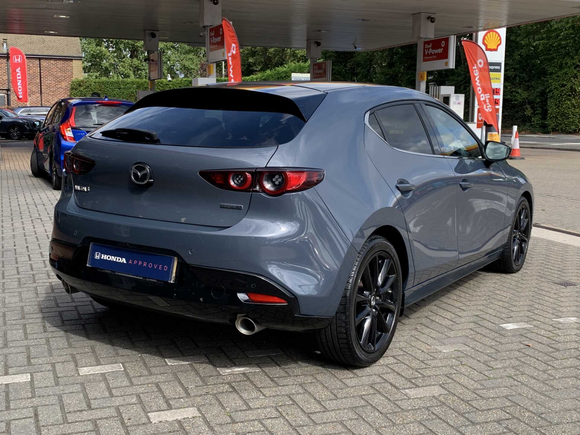 Mazda 3 2.0 Skyactiv X MHEV GT Sport 5dr - Image 12