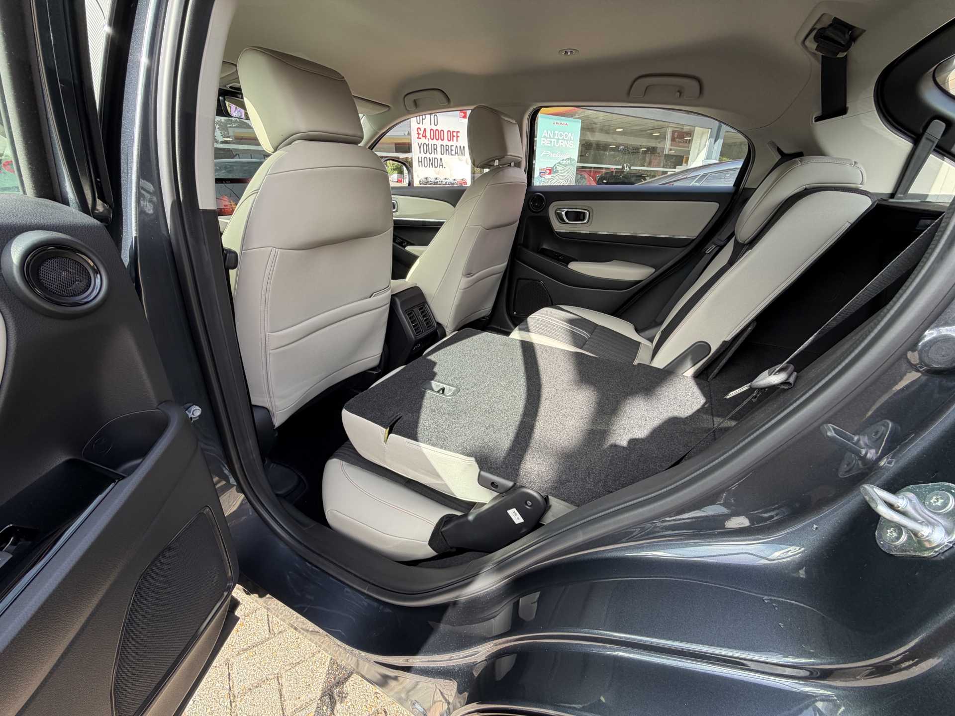 Honda HR-V 1.5 eHEV Advance Style 5dr CVT — image 19