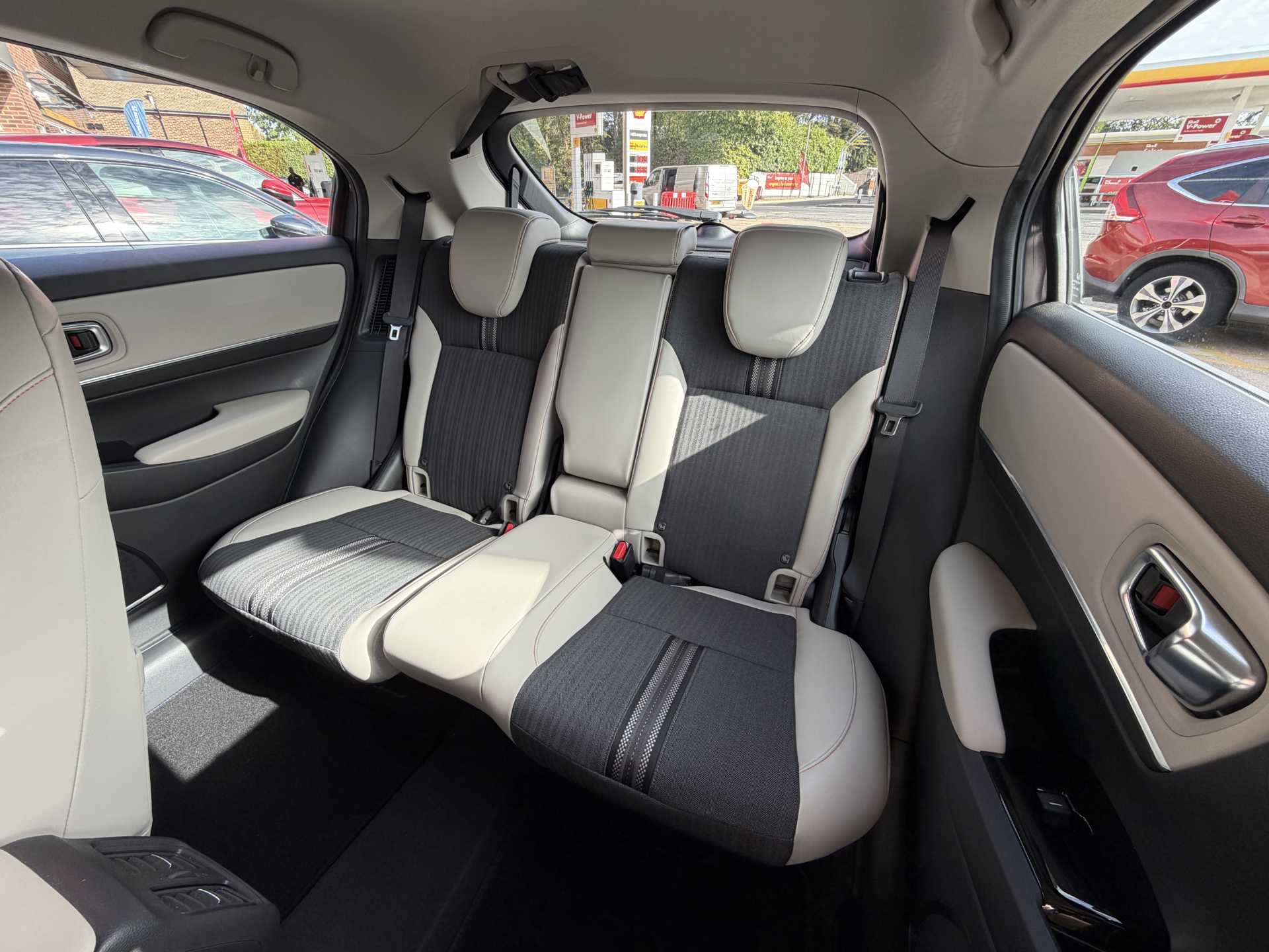 Honda HR-V 1.5 eHEV Advance Style 5dr CVT — image 8
