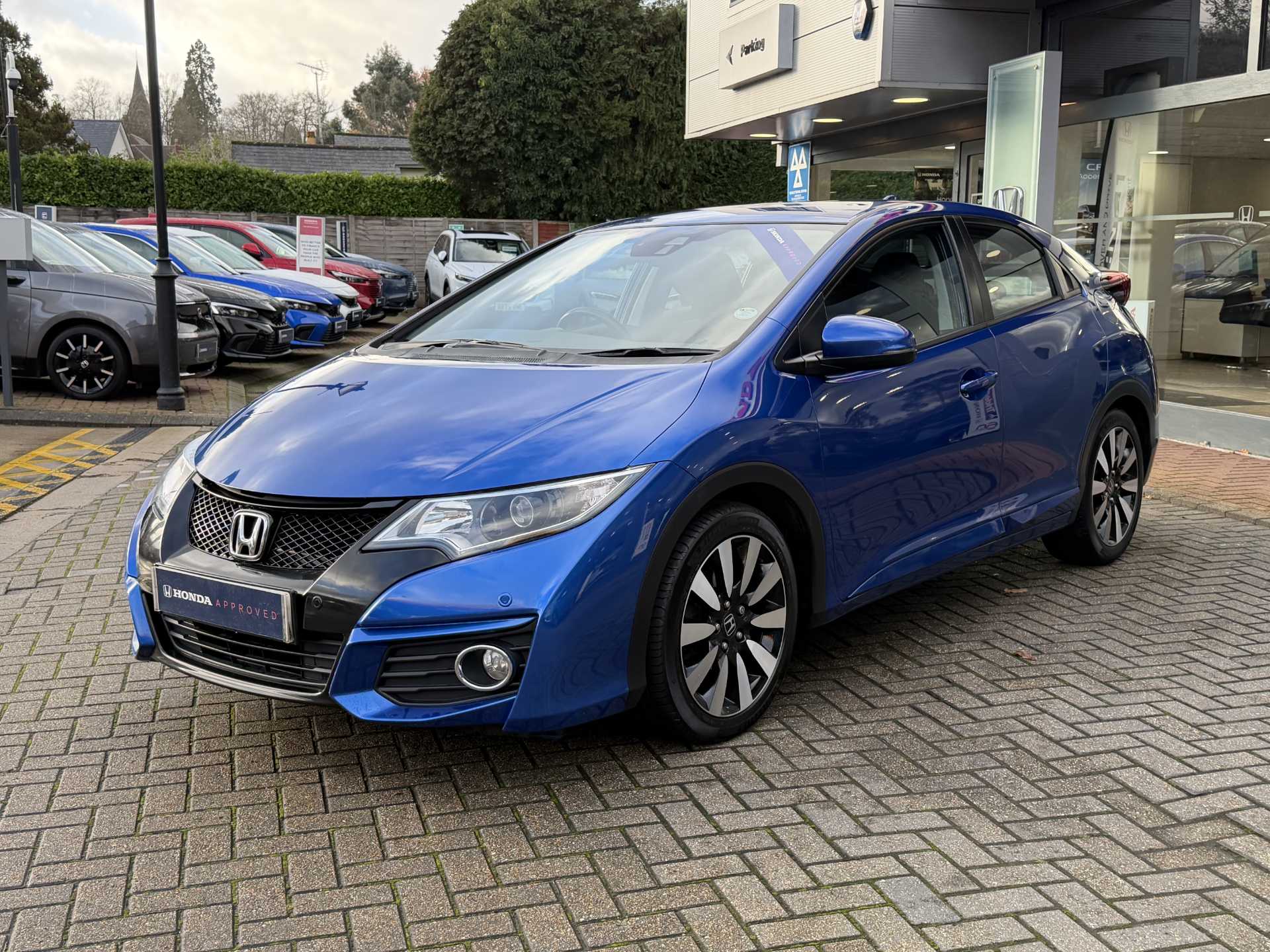 Honda Civic 1.8 i-VTEC SE Plus 5dr [Nav] - Image 10