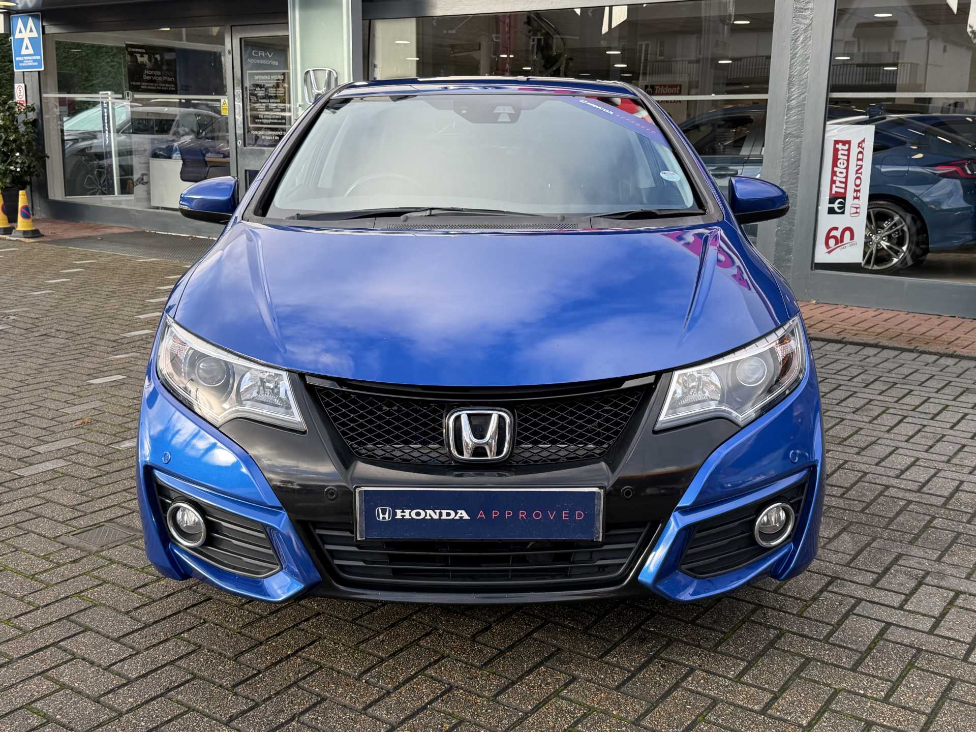 Honda Civic 1.8 i-VTEC SE Plus 5dr [Nav] - Image 6