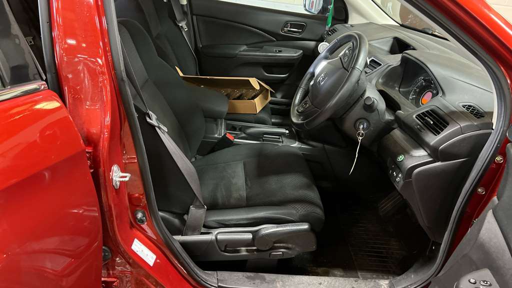 Honda CR-V 2.0 i-VTEC SE 5dr Auto - Image 2