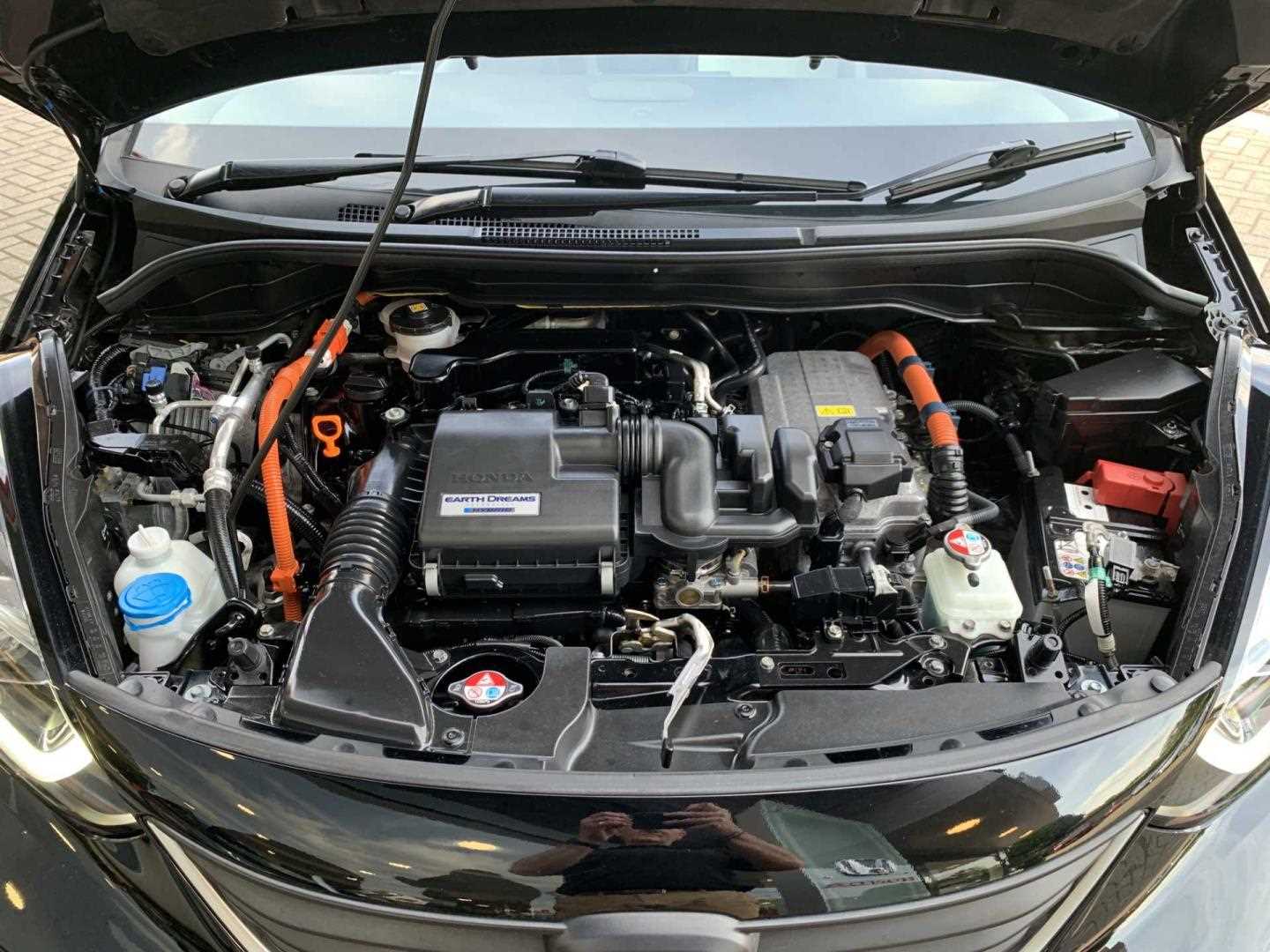 Honda JAZZ 1.5 i-MMD Hybrid Crosstar EX 5dr eCVT - Image 20