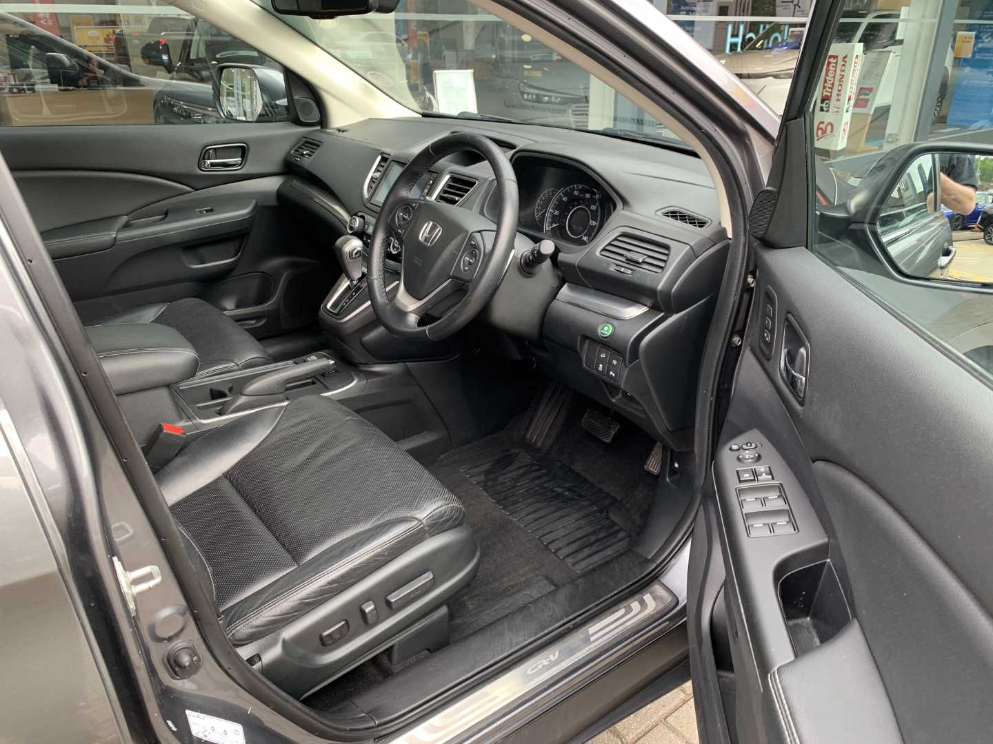 Honda CR-V 2.0 i-VTEC EX 5dr Auto - Image 15